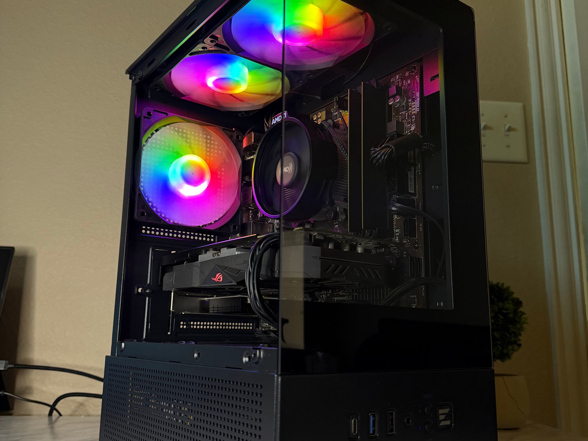 rx 580 8gb | Ryzen 5 3600 | 1.2tb | 16gb ram| gaming pc