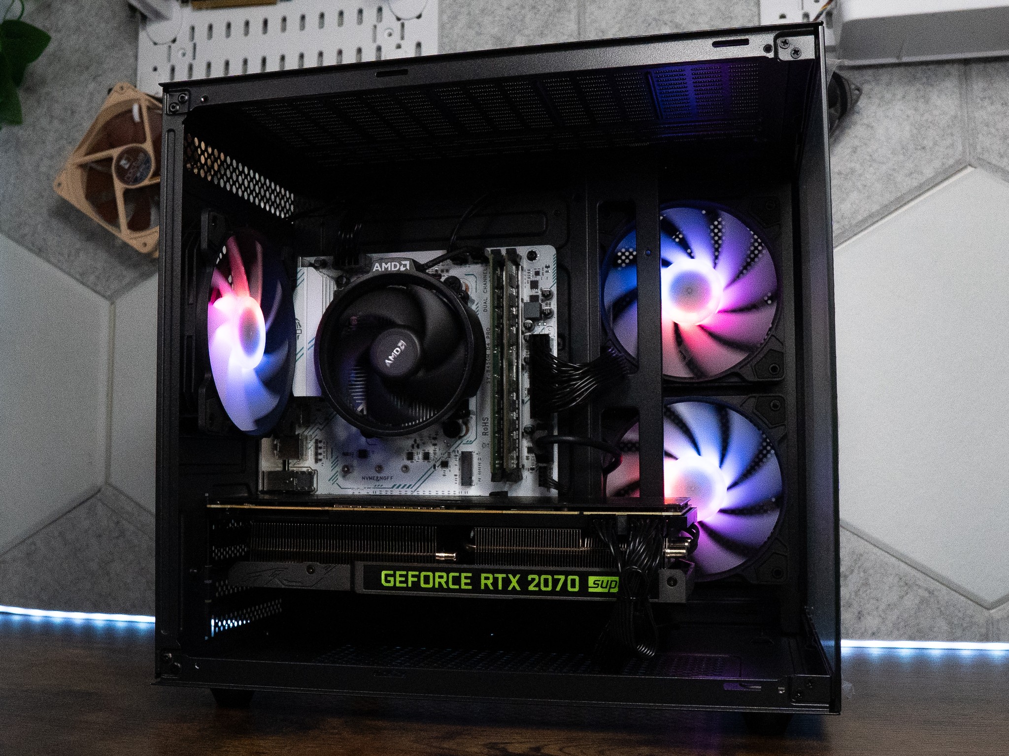 🍬🍬 | RTX 2070 SUPER 8GB | RYZEN 5 4500 | 16GB DDR4 RAM | 1.5TB | Y2K Hero BRONZE