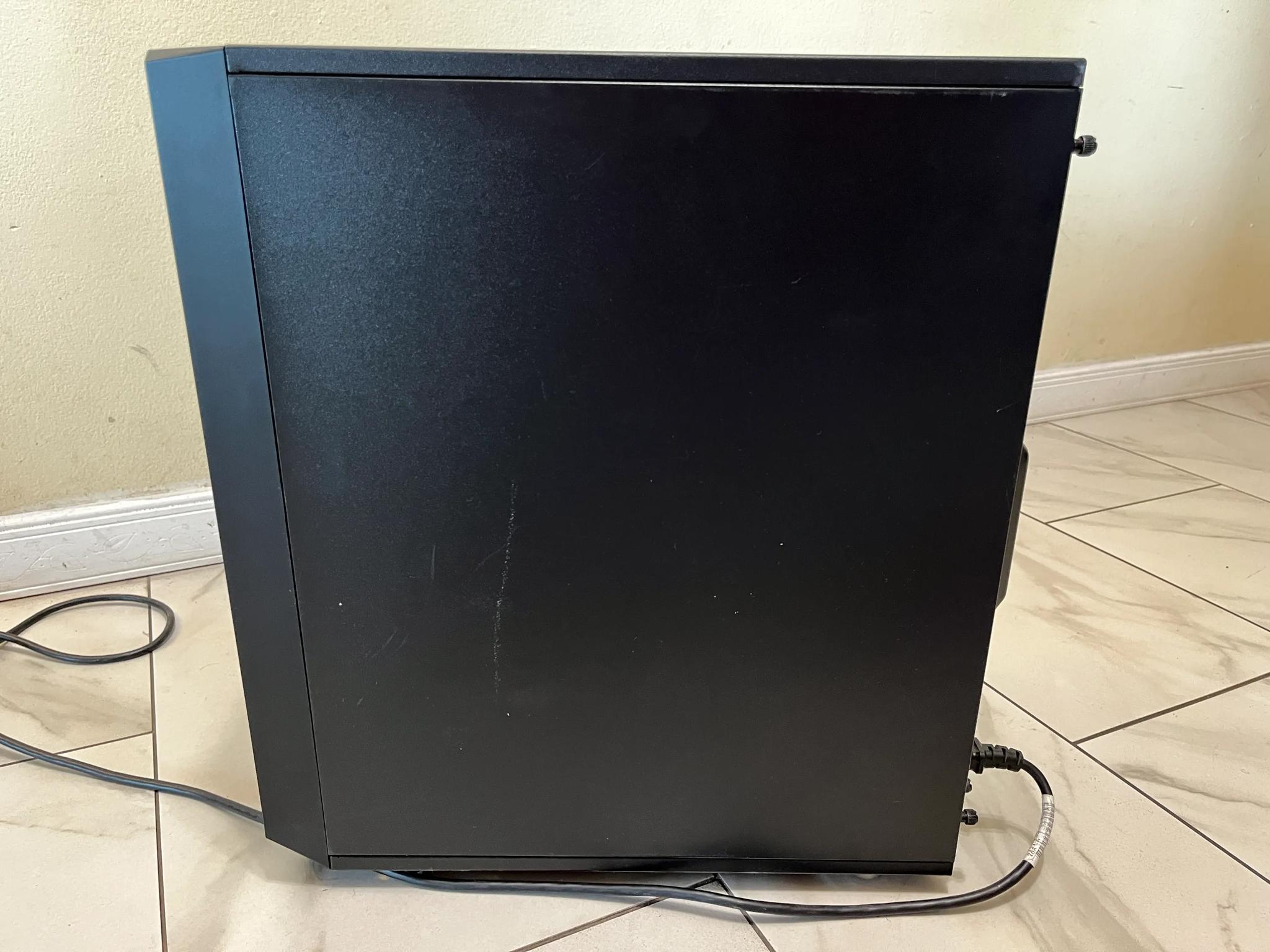 🟢🔥 Budget Gaming PC – RGB Case w/ Remote - Intel i5-4590, R9 380 4GB, 1 TB Storage & 12GB RAM 🔵 🖥️