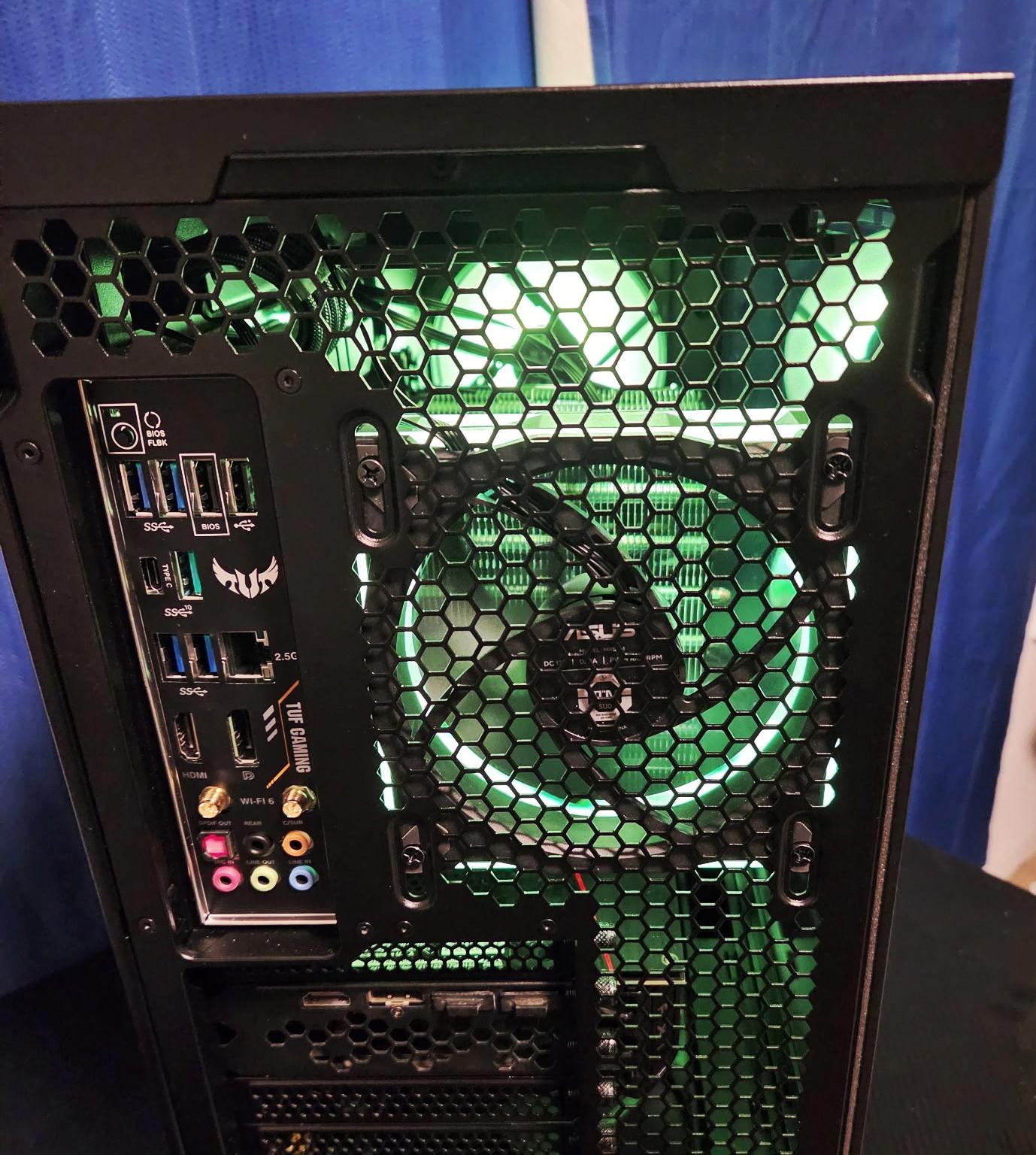 Ryzen 7 5800X3D / EVGA RTX 3070 Gaming PC - 32GB / 1TB NVMe