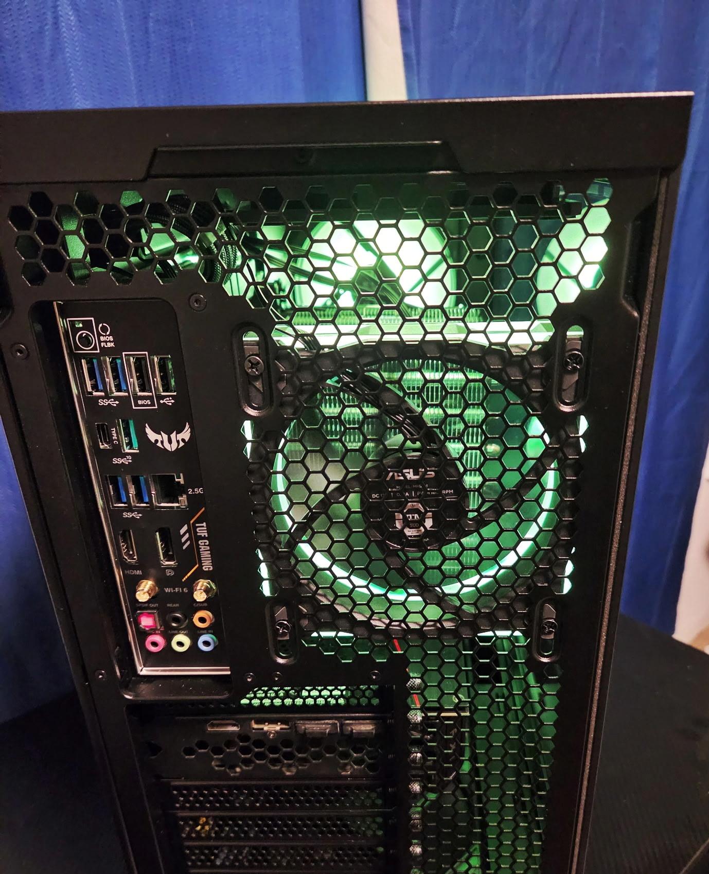 Ryzen 7 5800X3D / EVGA RTX 3070 Gaming PC - 32GB / 1TB NVMe