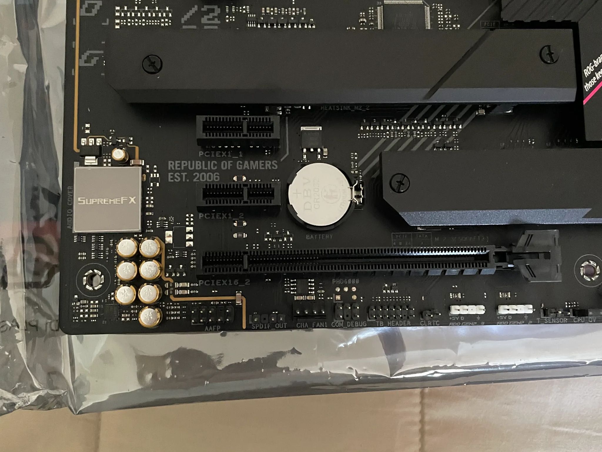ASUS ROG STRIX B650E-F GAMING WIFI AM5 ATX Motherboard