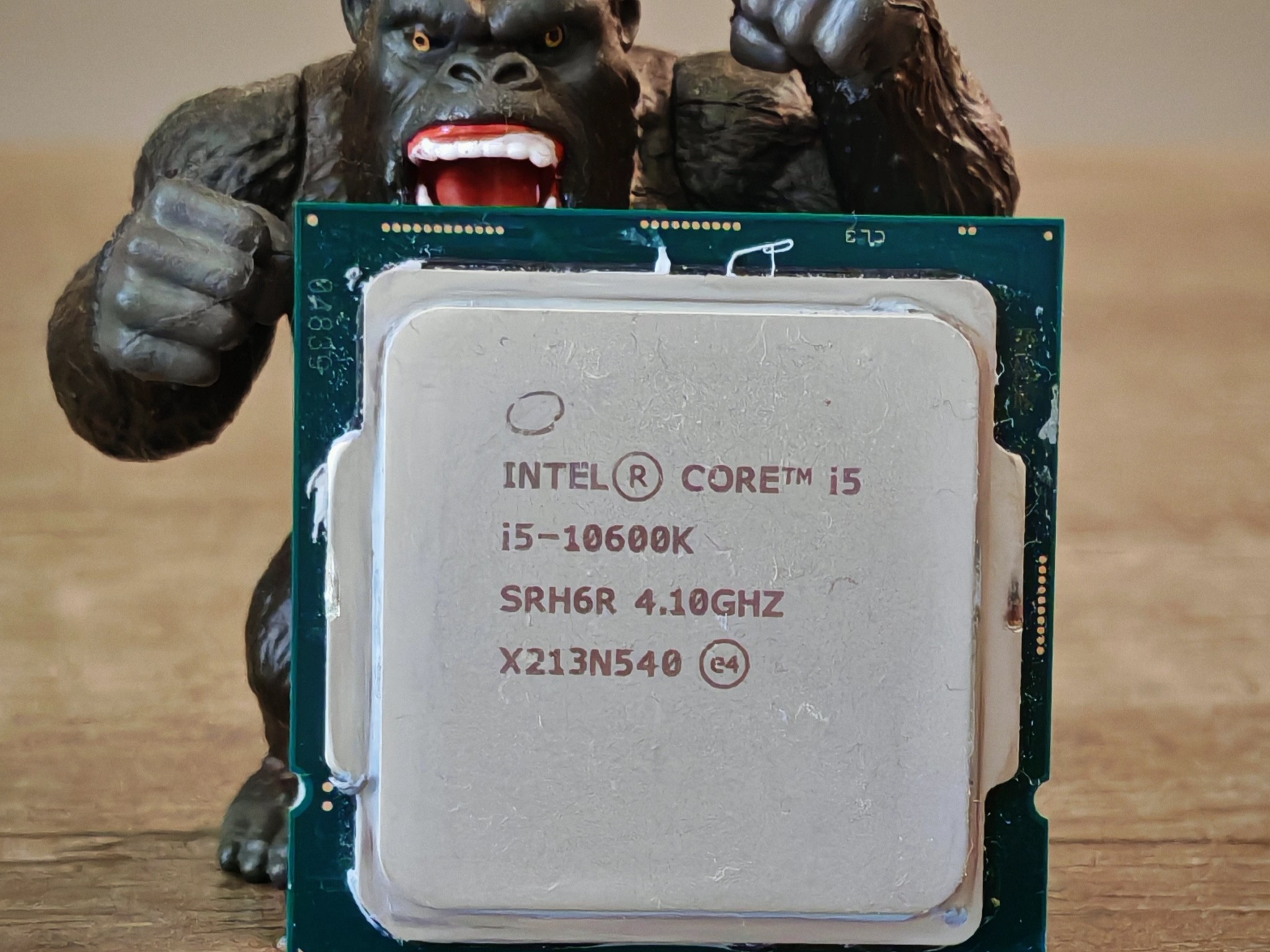 Intel i5 10600K