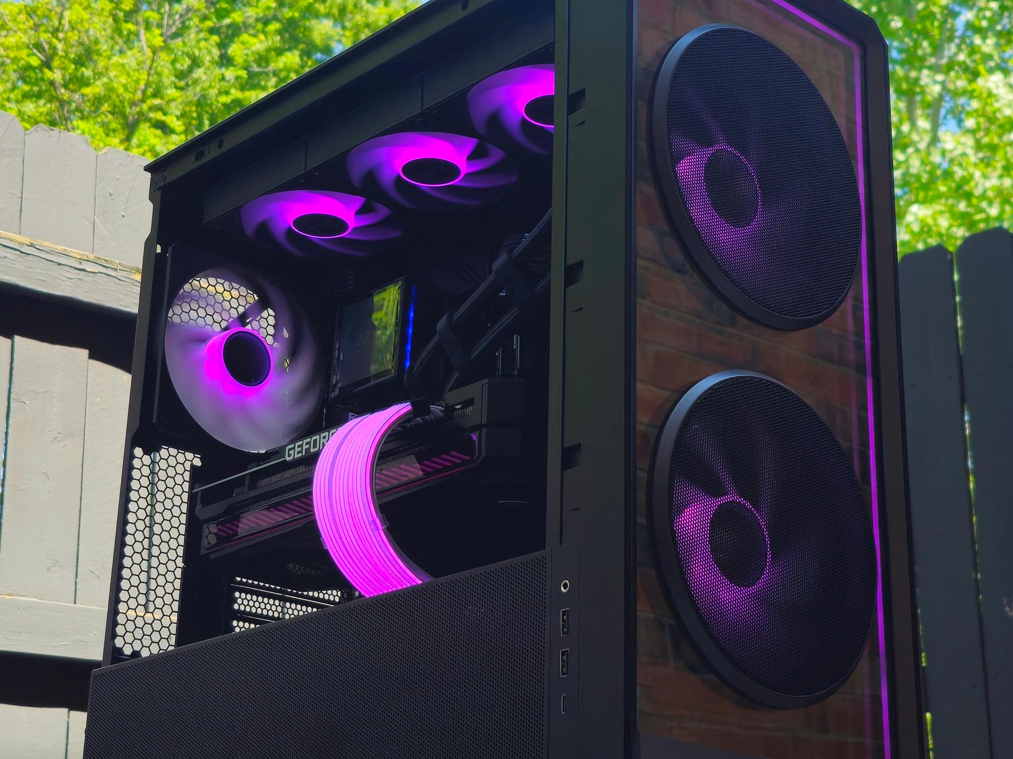 LCD Screen Gaming PC • Nvidia 3080, Intel i7, 32GB RAM, SSD • Plug n' Play Ready