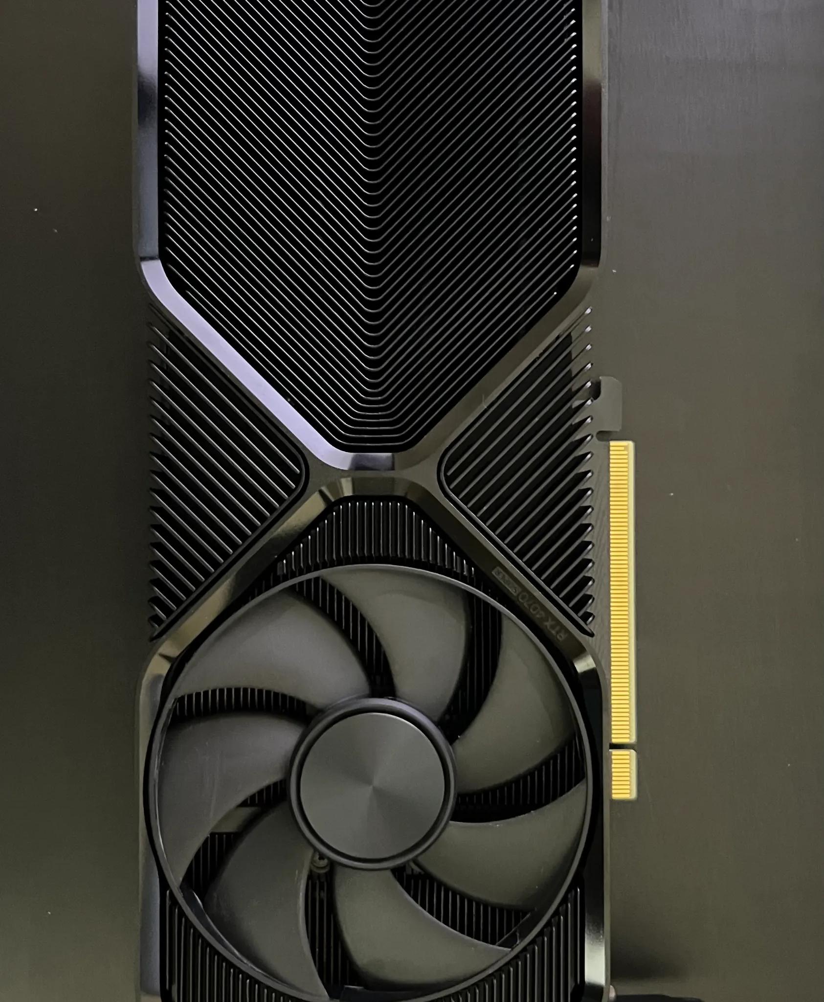 NVIDIA - GeForce RTX 4070 SUPER 12GB GDDR6X Graphics Card - Titanium/Black