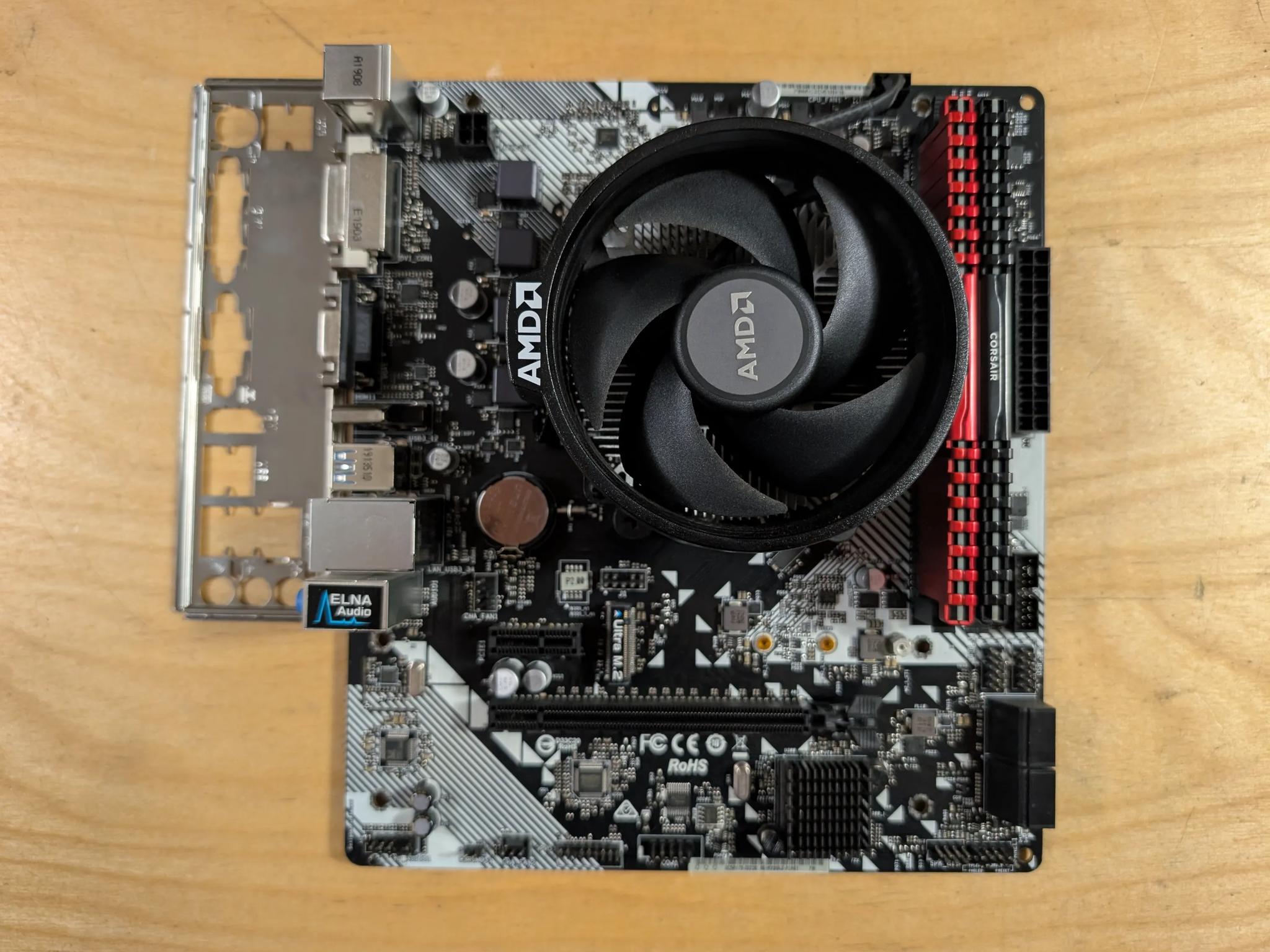 AsRock A320 / AMD Ryzen 3 3200G / 16GB DDR4