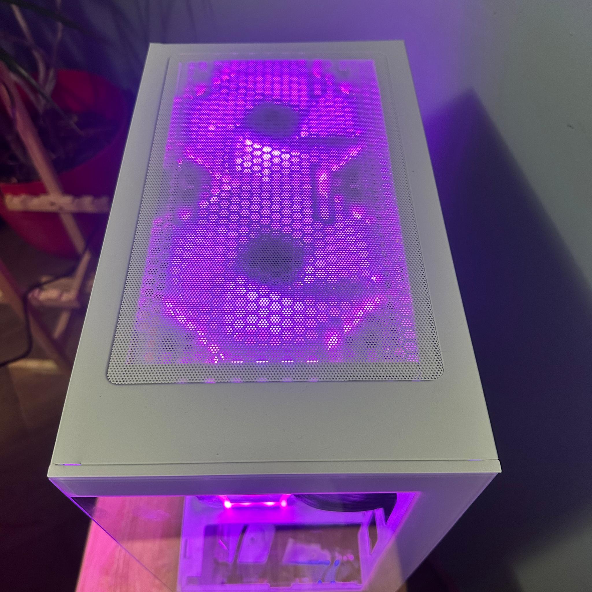 Ryzen 5 3600|XFX Rx6600|Asus B450|16g DDR4 3200 Mhz|600w 80+ PSU|256g M.2 NVME| 1 TB 3.5" HDD