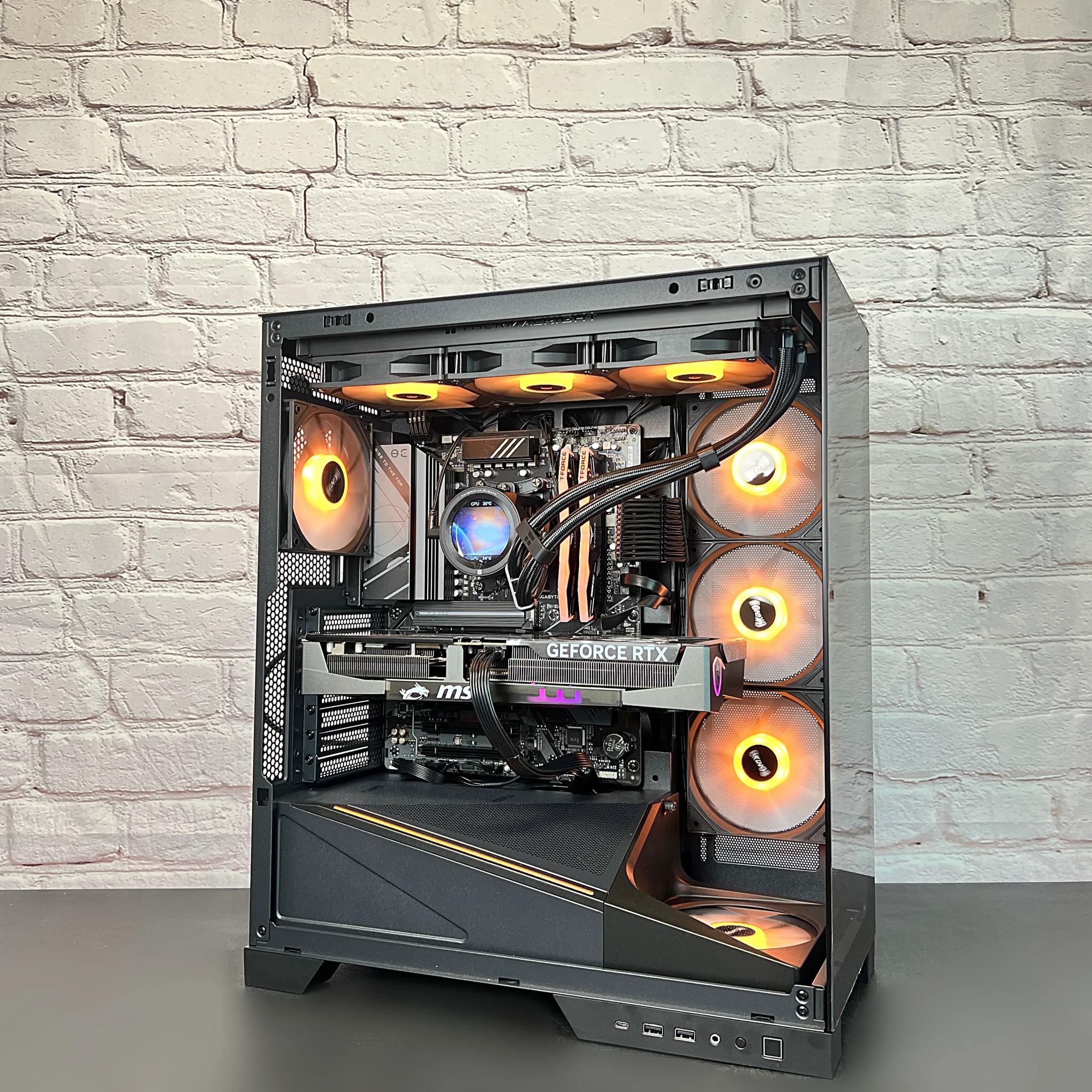 RTX 5070 TI  Ryzen 7800X3D 32GB DDR5 2TB M.2 Win 11 Pro