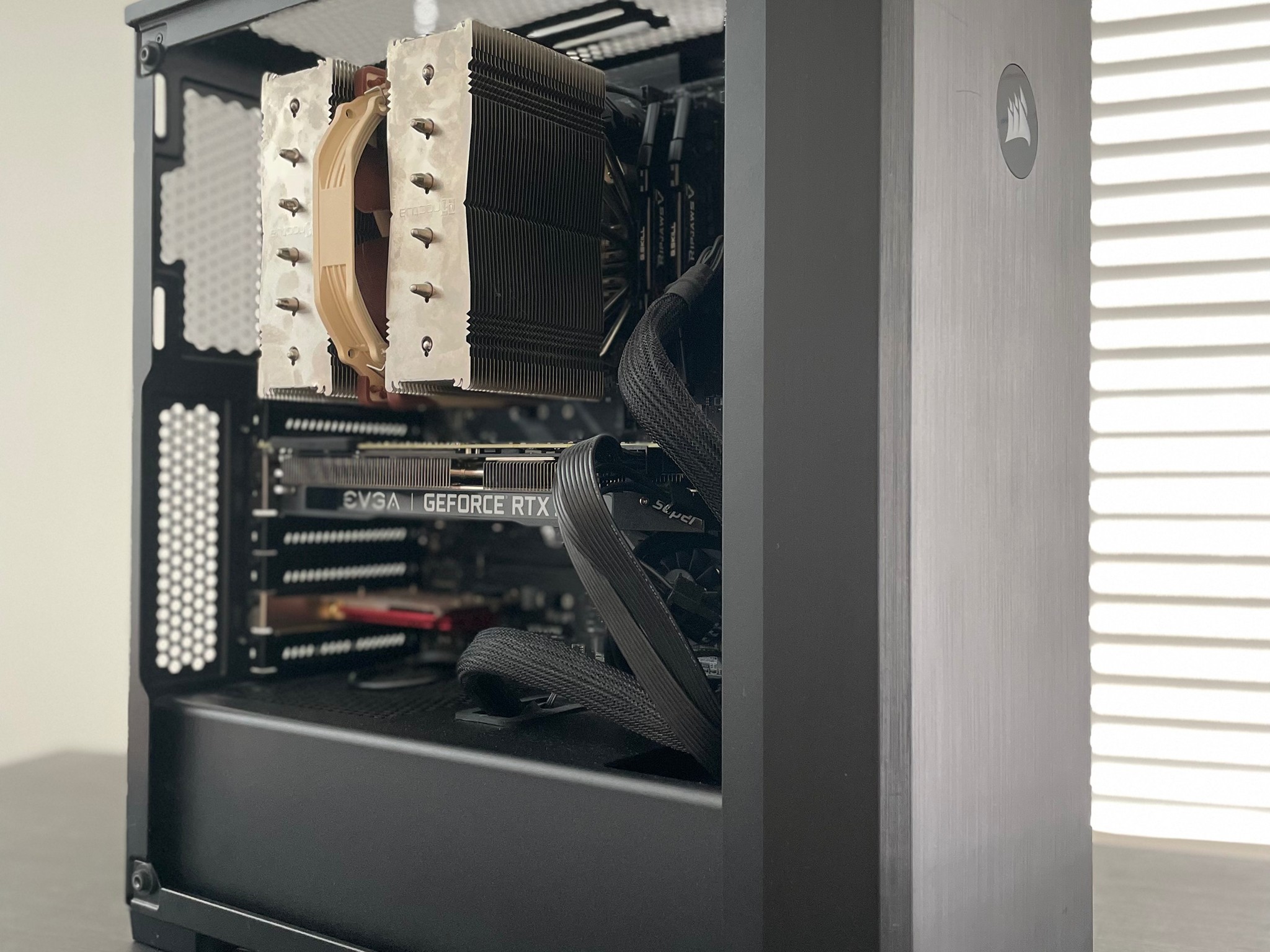 Gaming Computer | Ryzen 5 3600 | GeForce RTX 2070 Super | 32GB DDR4 | 2TB HDD | 512GB SSD