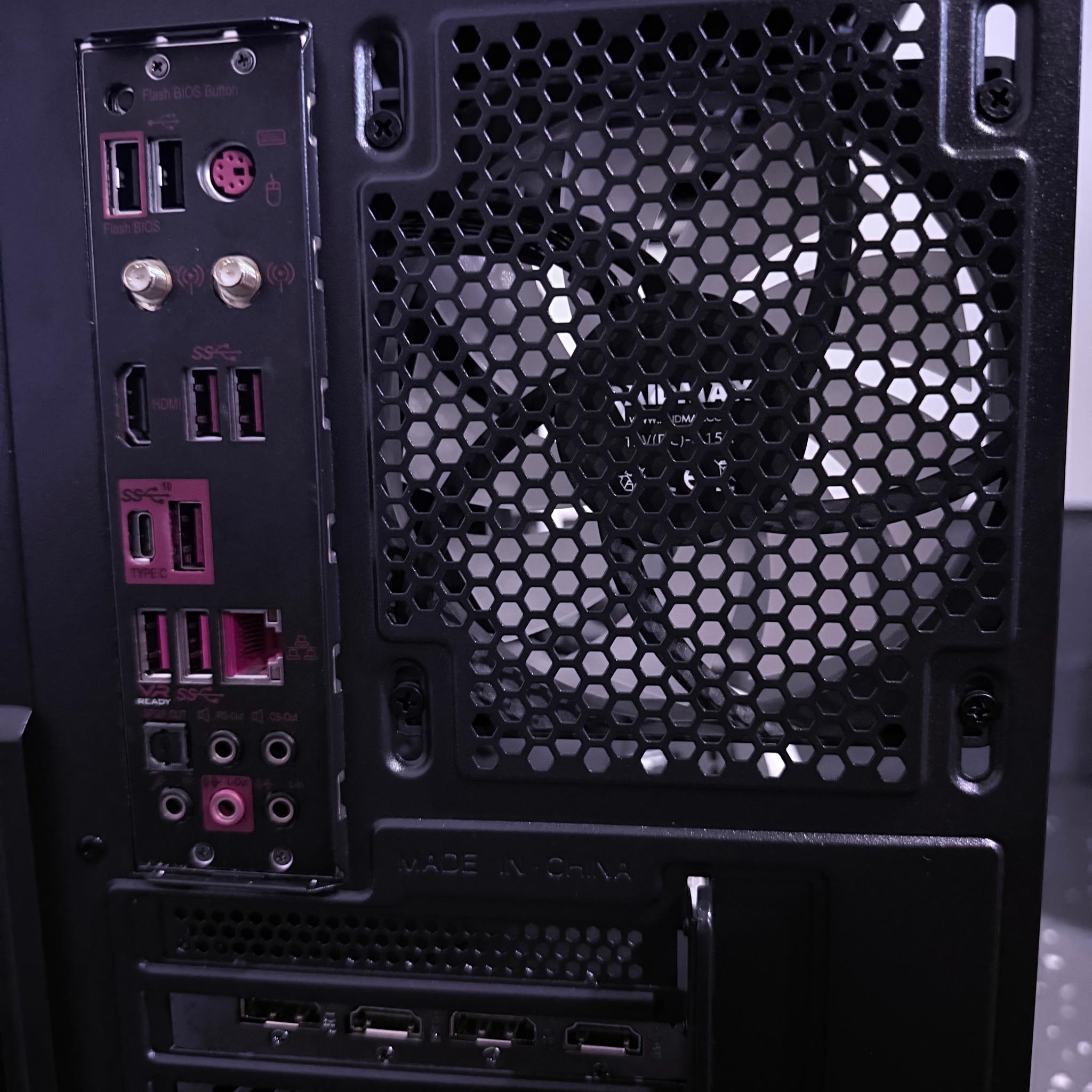 ⚫️"Phantom Prism"🌈| 1440p Gaming | RX 7800XT 16GB | Ryzen 7 3800X | 32B Ram | 1TB Storage