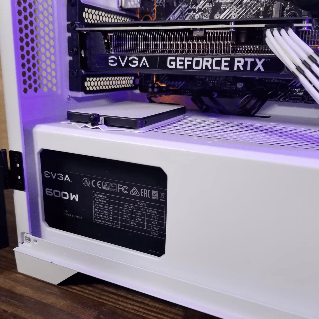 AMD Ryzen 7 3800X // EVGA GeForce RTX 3060 12GB // HP 2x8 16GB 3200MHz // TeamGroup AX2 512GB
