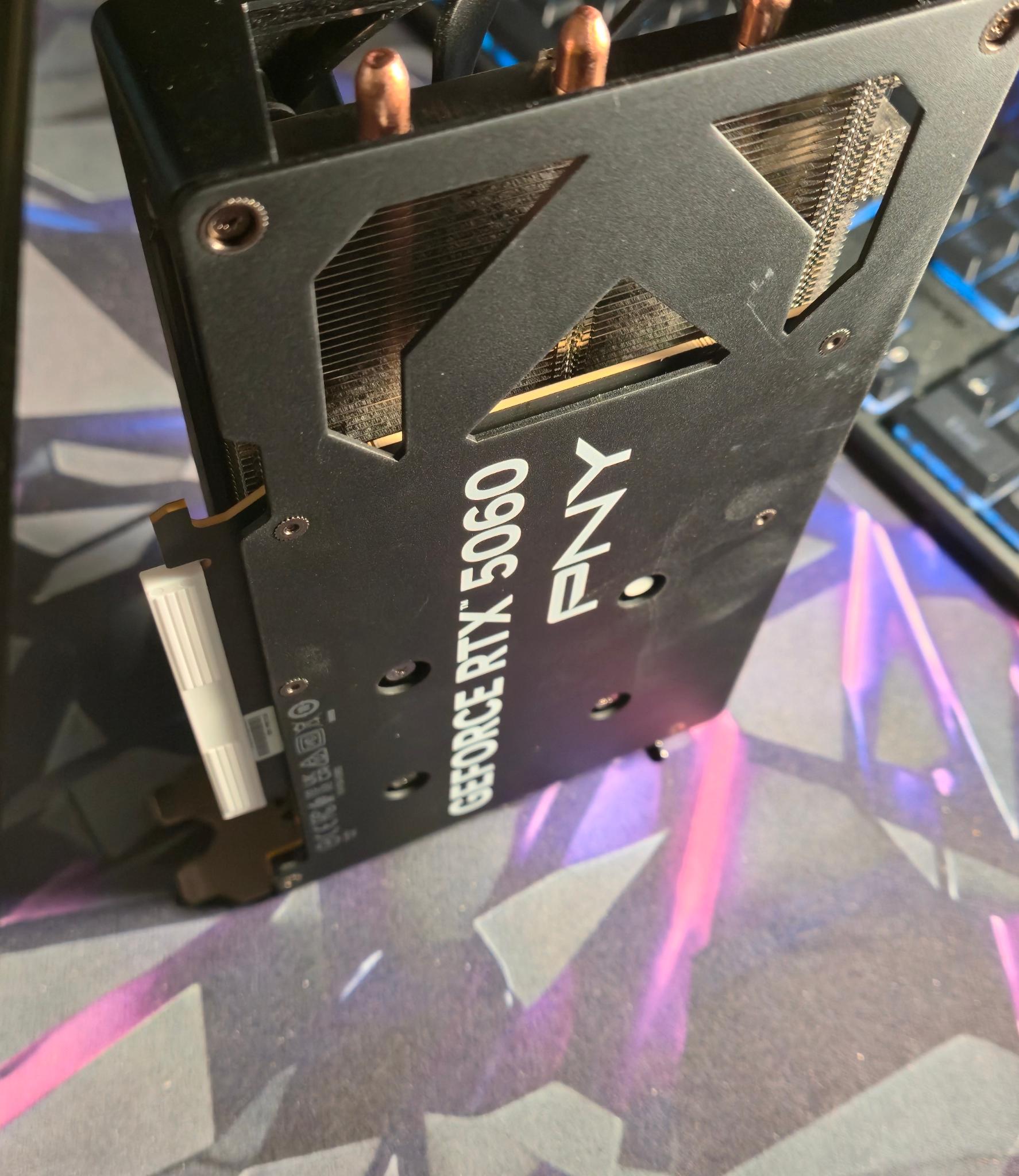 PNY GeForce RTX 5060 OC