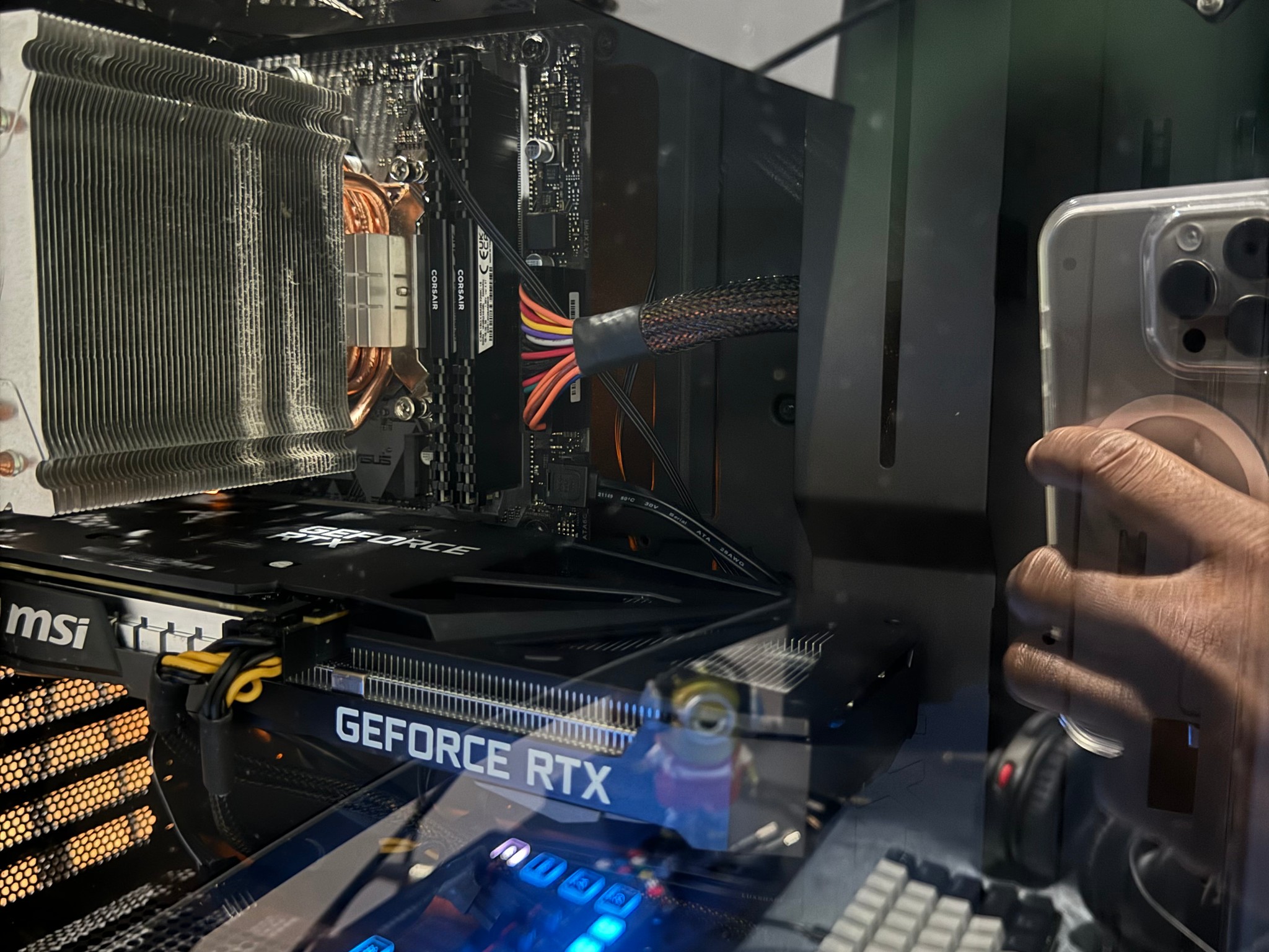 Intel i7 9700f, 3060, digital storm build