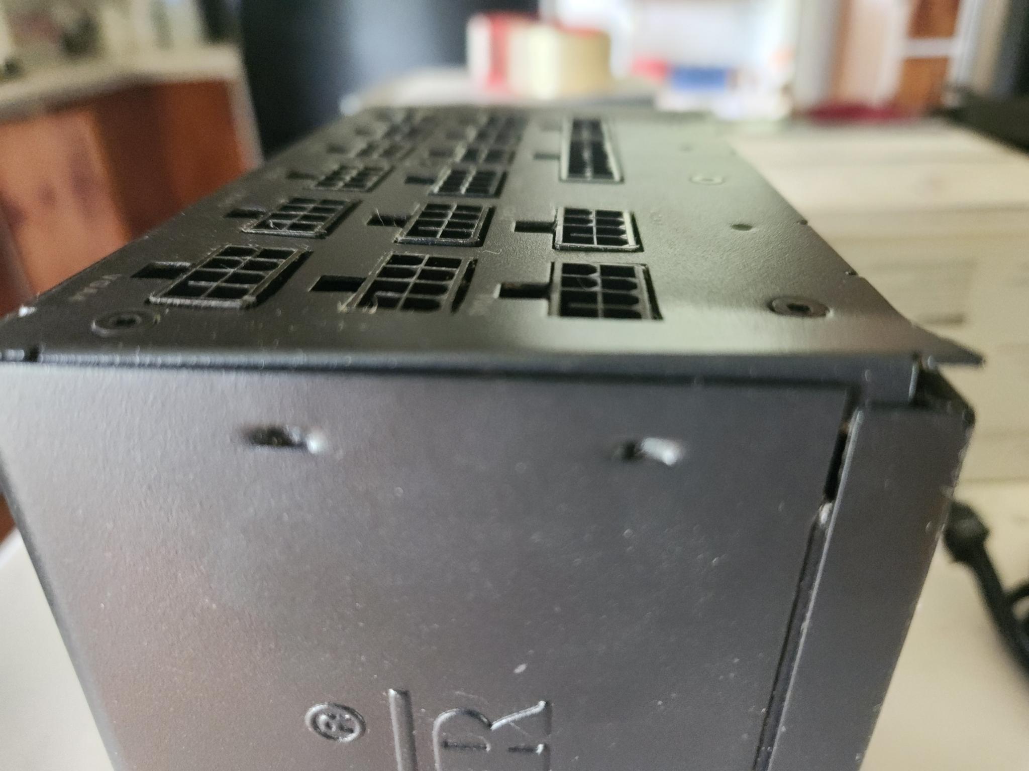 SUPER FLOWER LEADEX SE PLATINUM 1000w PSU Fully-modular