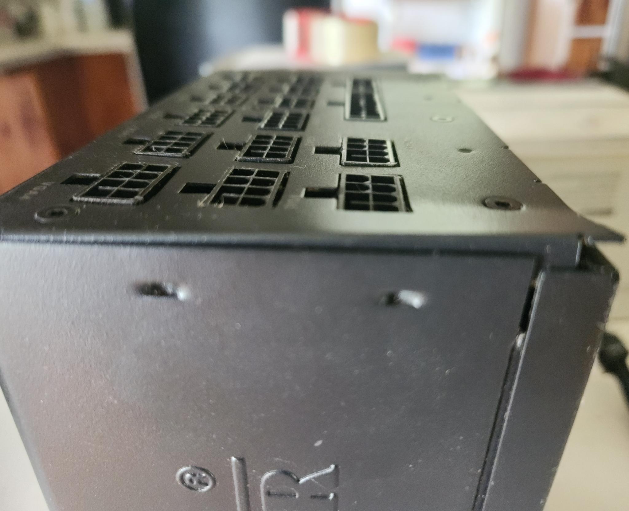 SUPER FLOWER LEADEX SE PLATINUM 1000w PSU Fully-modular