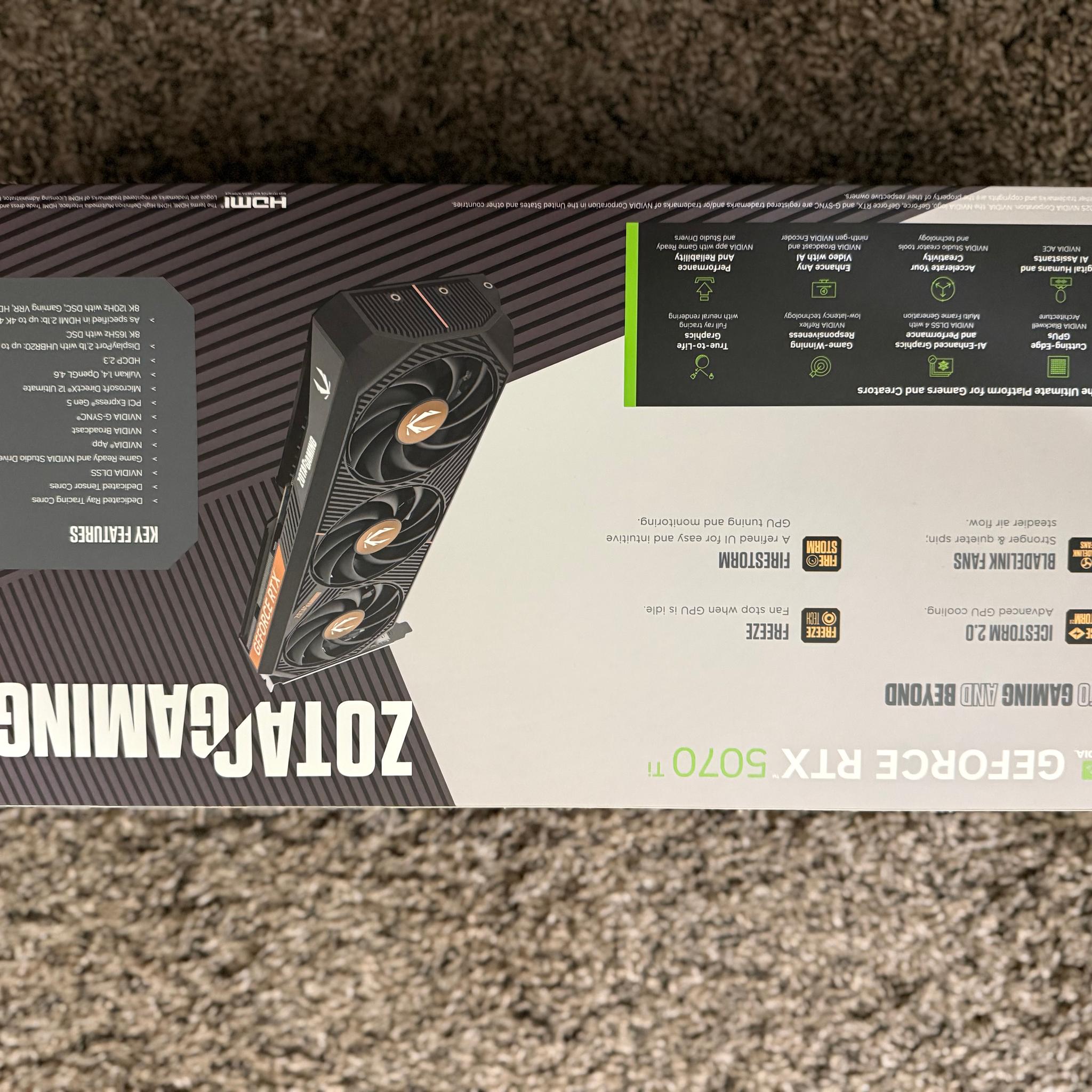 ZOTAC GAMING GeForce RTX 5070 Ti SOLID OC
