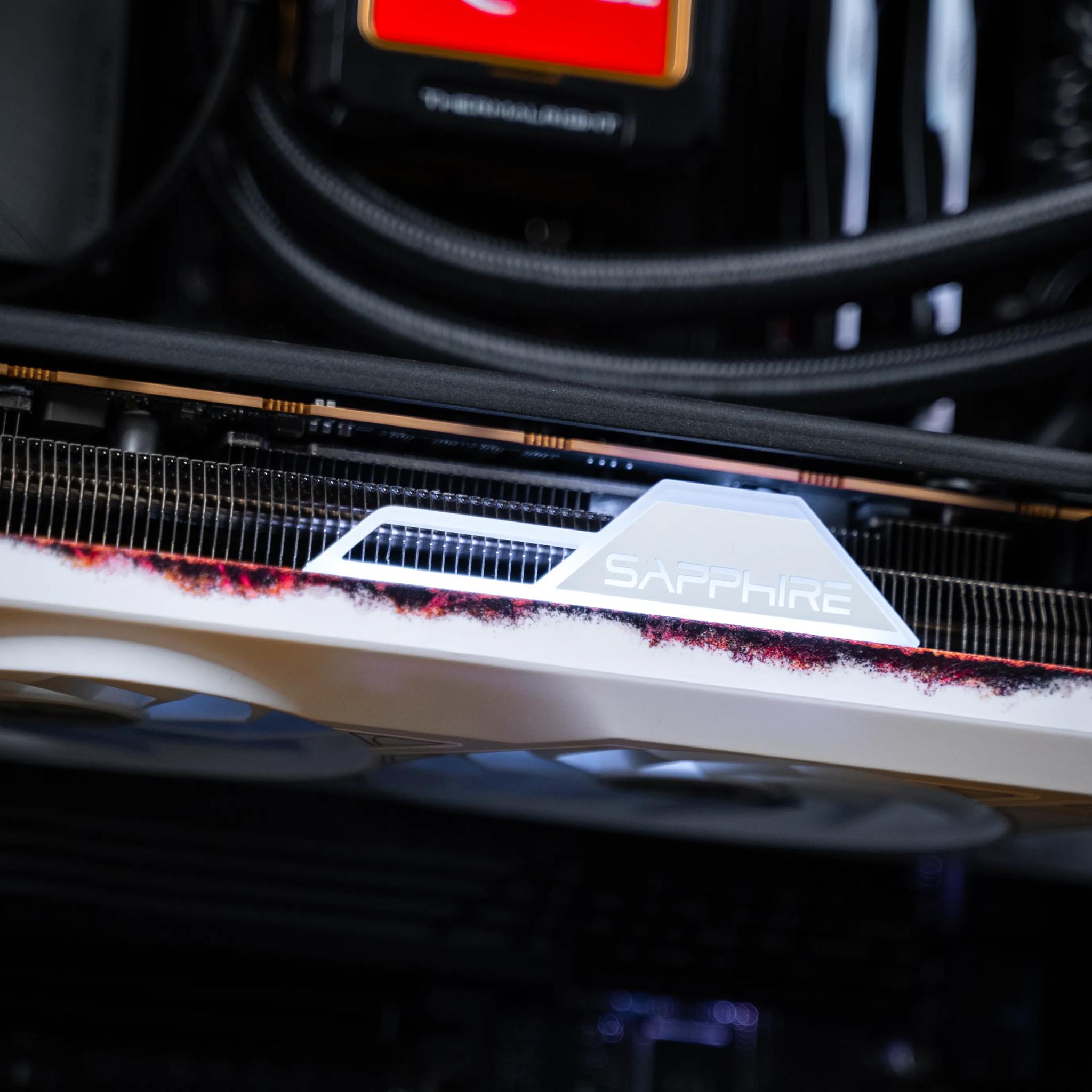 “Xenodromus” RX 7700 XT Ryzen 5 8400F 32GB Windows 11 Pro 1TB Gaming PC Masterpiece