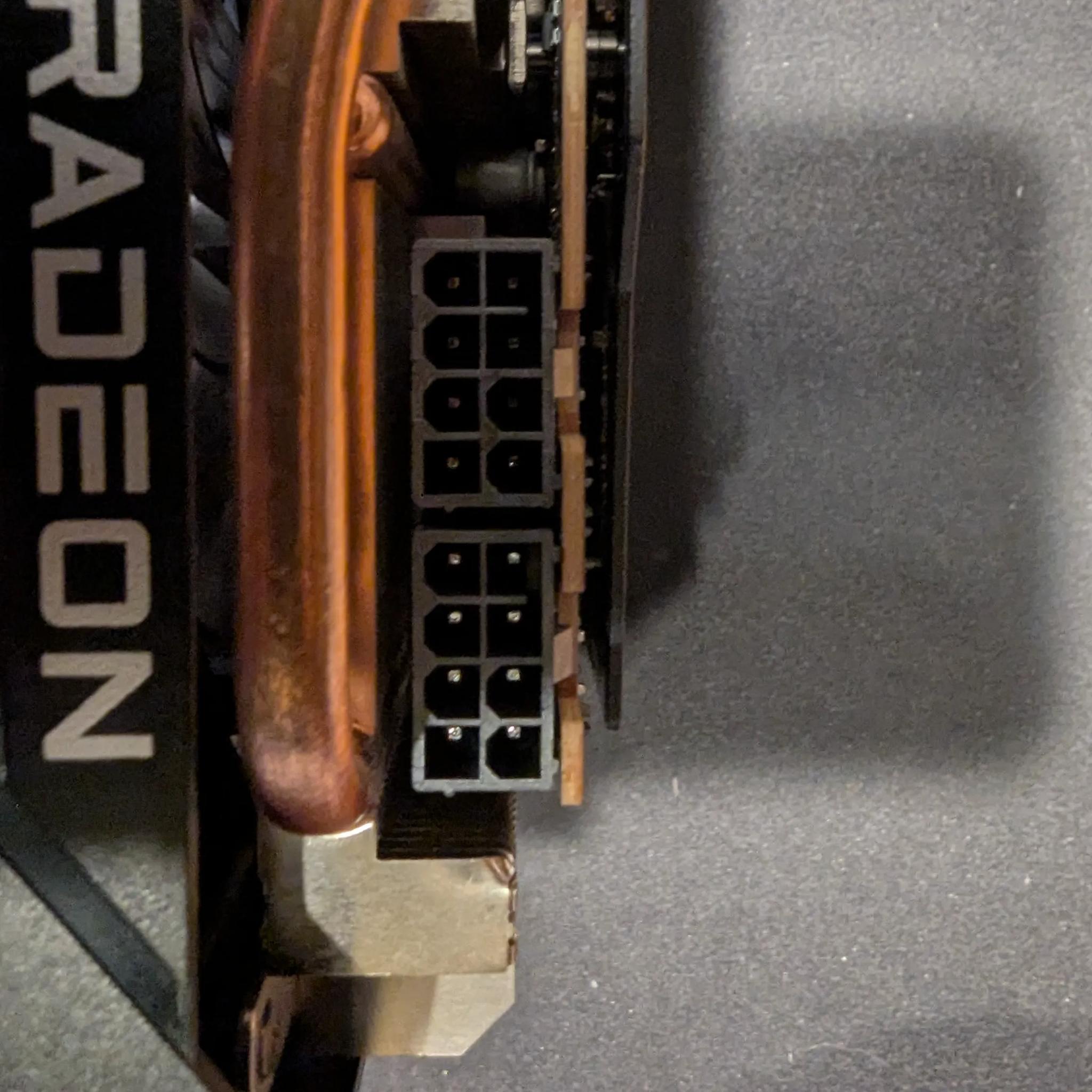 ASROCK RX 6700xt