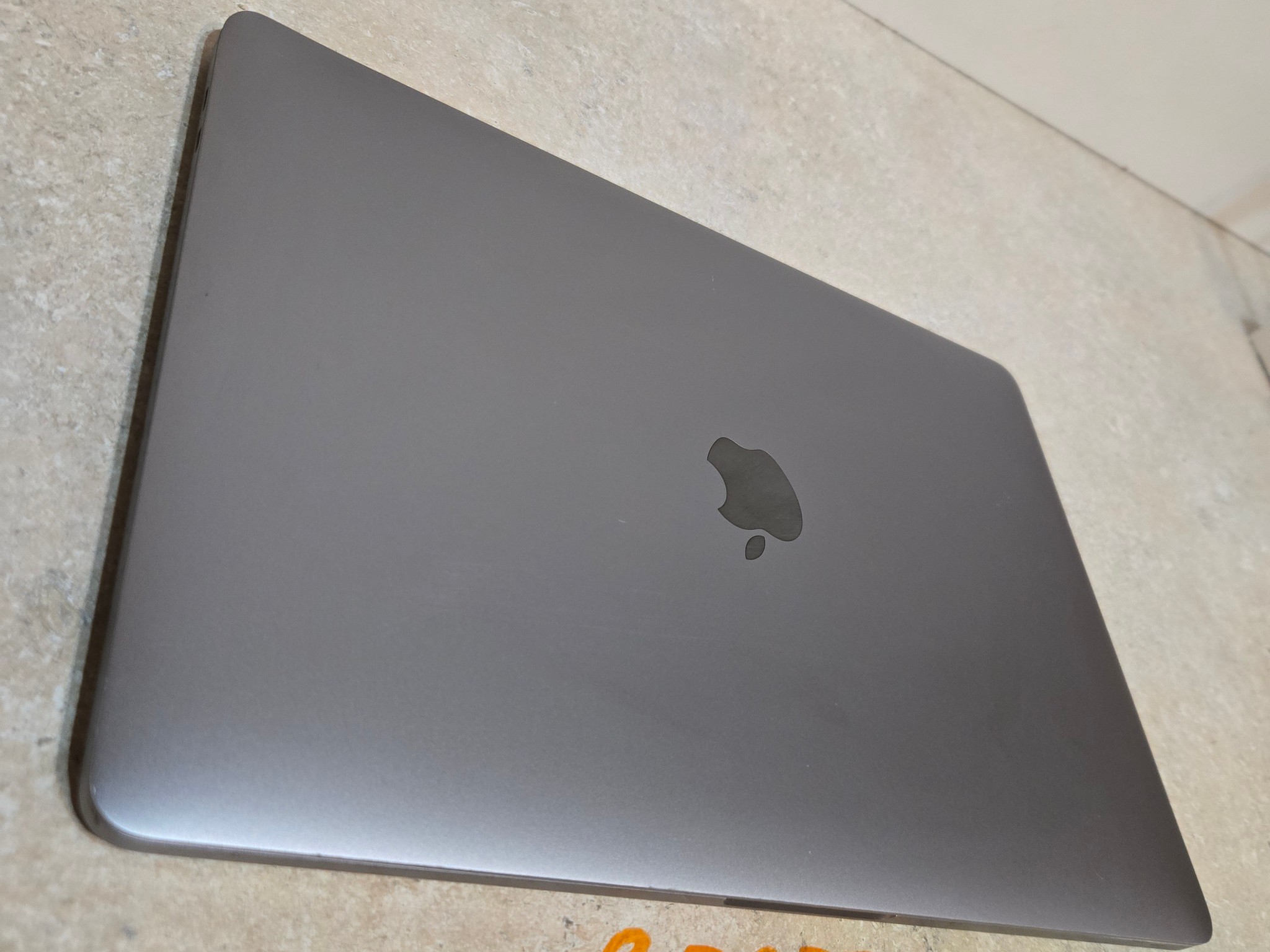 Apple Macbook Pro 13 Inch Laptop - 2019 - intel i5 - 128GB SSD - Model A2159