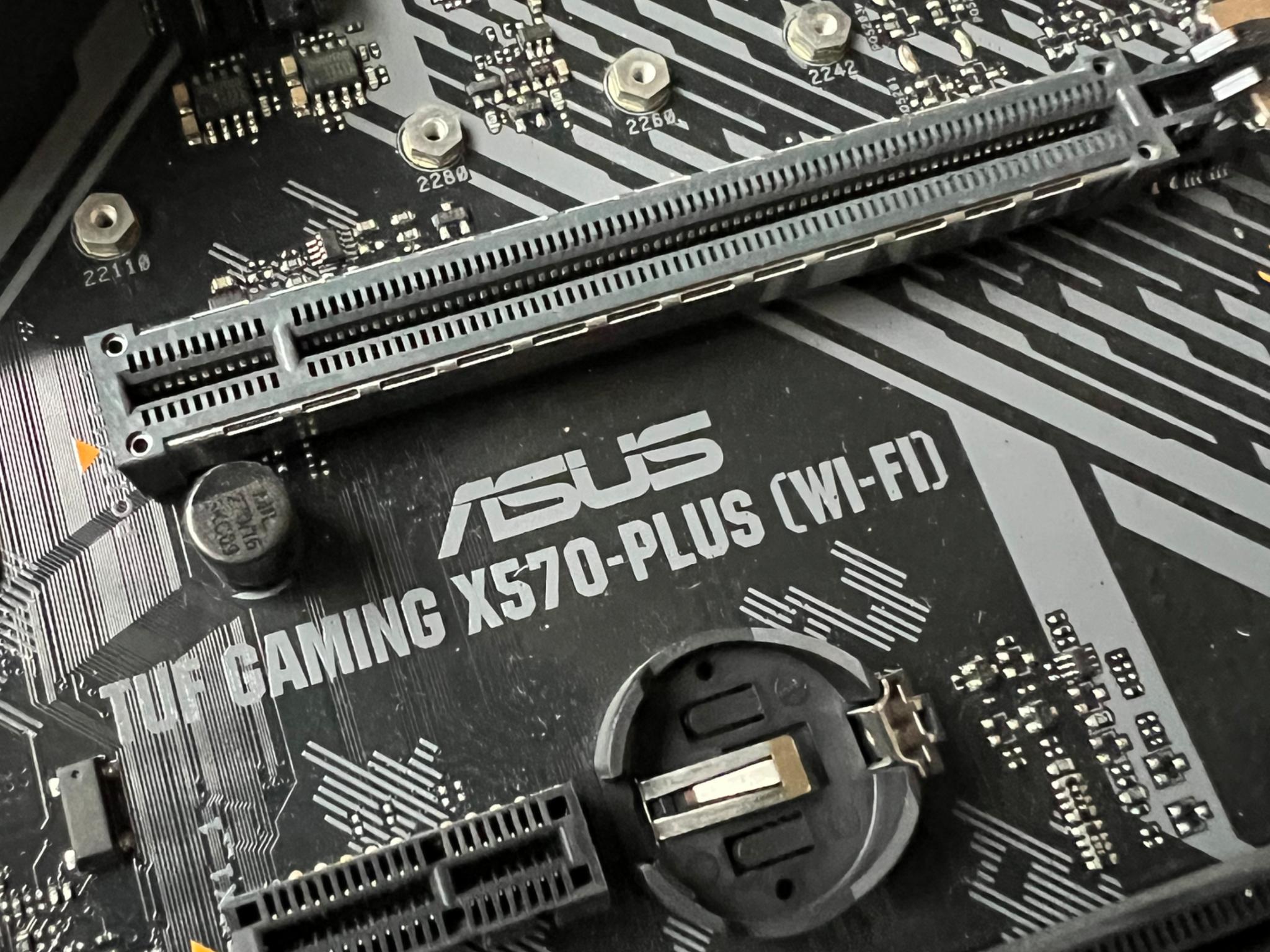 X570 and b450 motherboard for parts