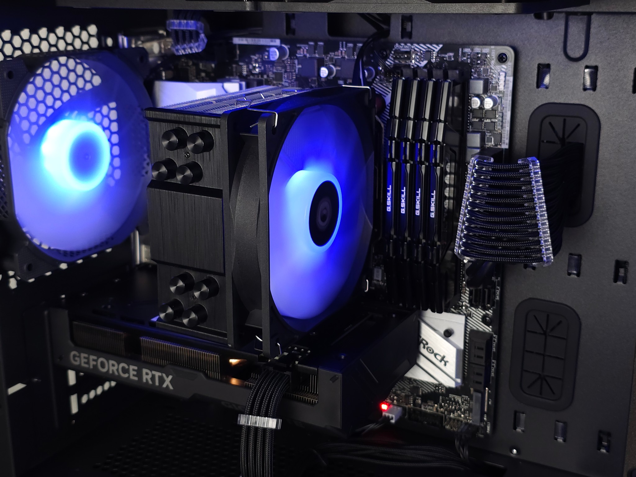 GAMING PC | RTX 4060 TI 16GB | RYZEN 5 5700 | 16 GB RAM | 1 TB SSD | WIFI 6 | WINDOWS 11 PRO