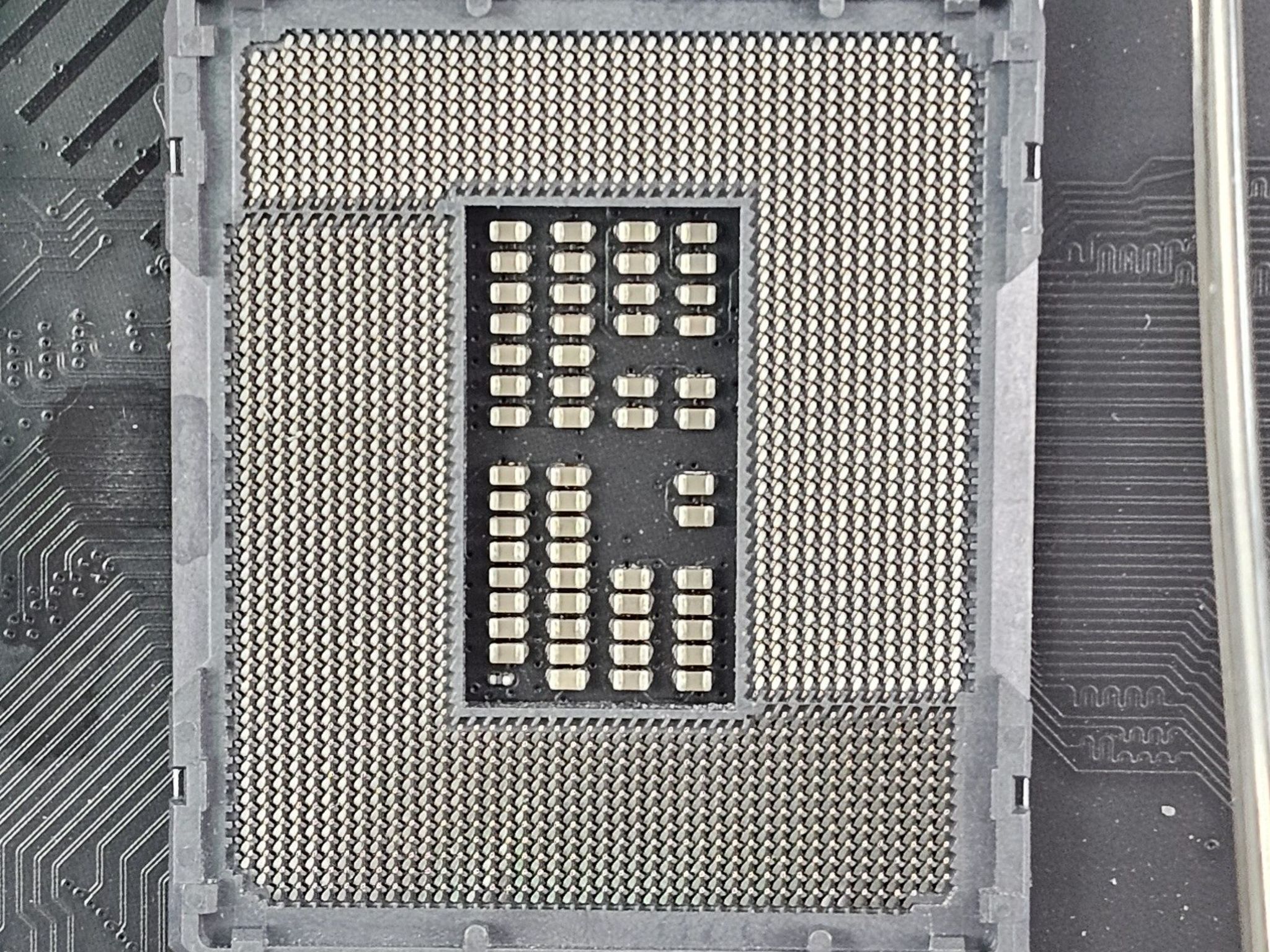 MSI PRO Z690-A WIFI LGA1700 DDR5 ATX Motherboard