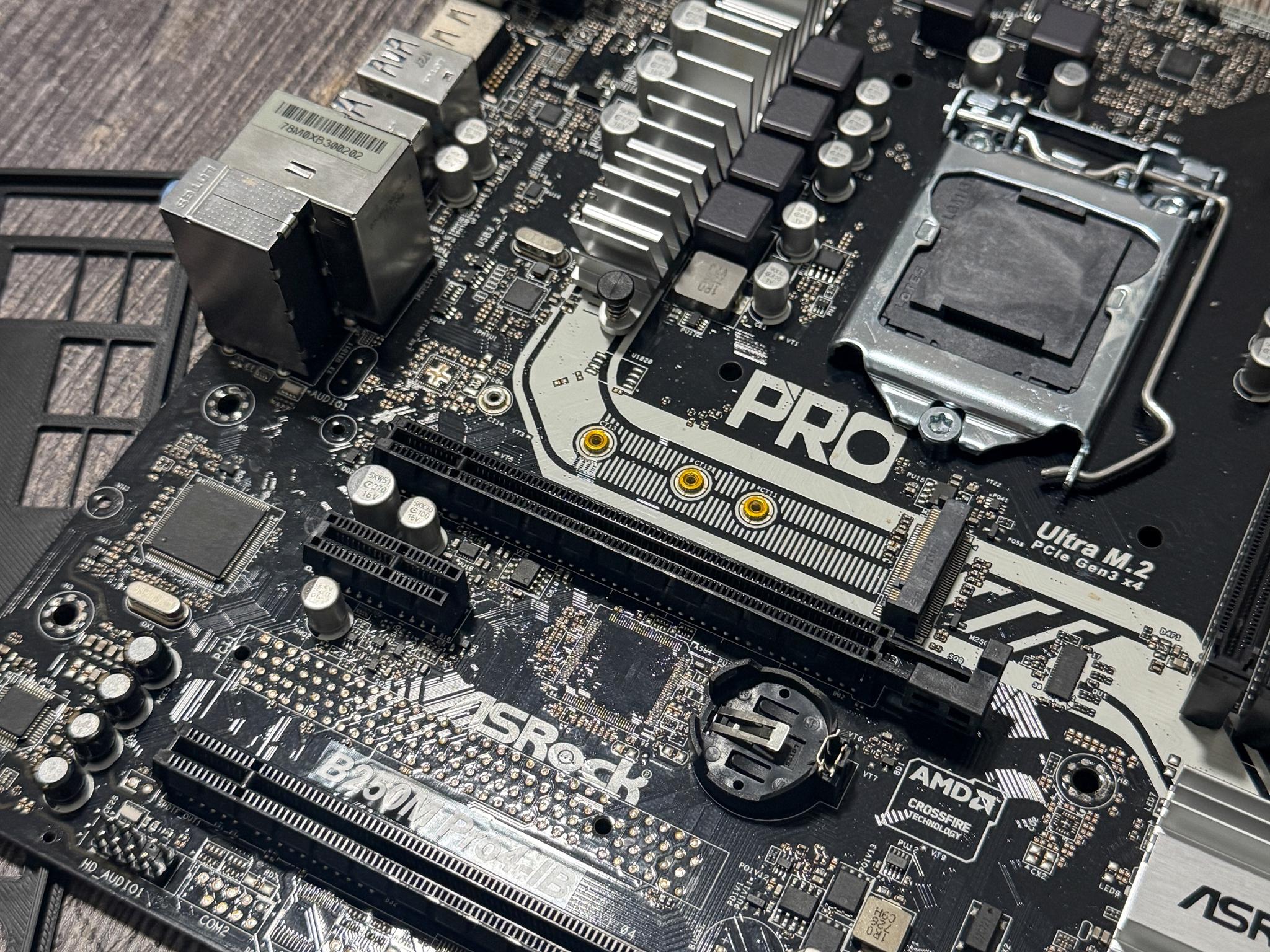 *FOR PARTS ONLY* ASROCK B250M PRO4-IB LGA1151 MOTHERBOARD