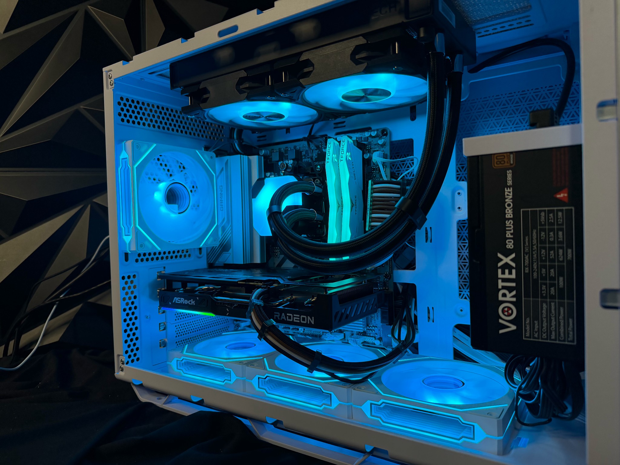 🤠 The Lone Ranger 96 🤠 Ryzen5 9600X| RX 9060 XT 16 GB | 16 GB DDR5| 1.25 TB NVMe| 700W PSU