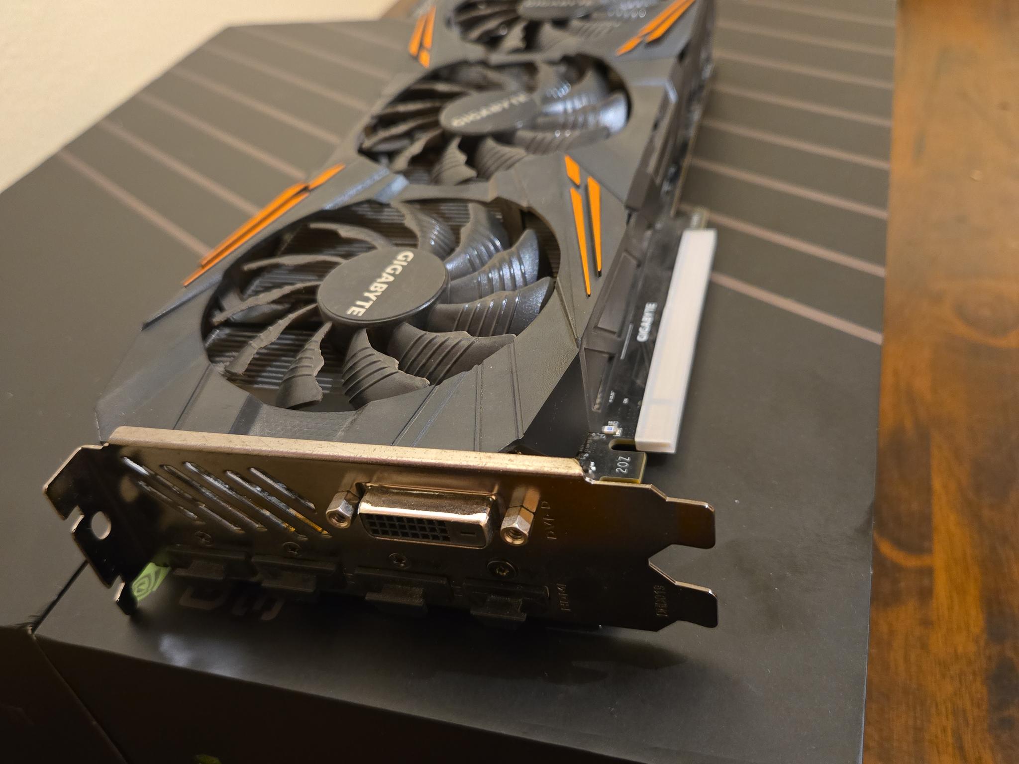GIGABYTE GAMING GeForce GTX 1080 - Image 2