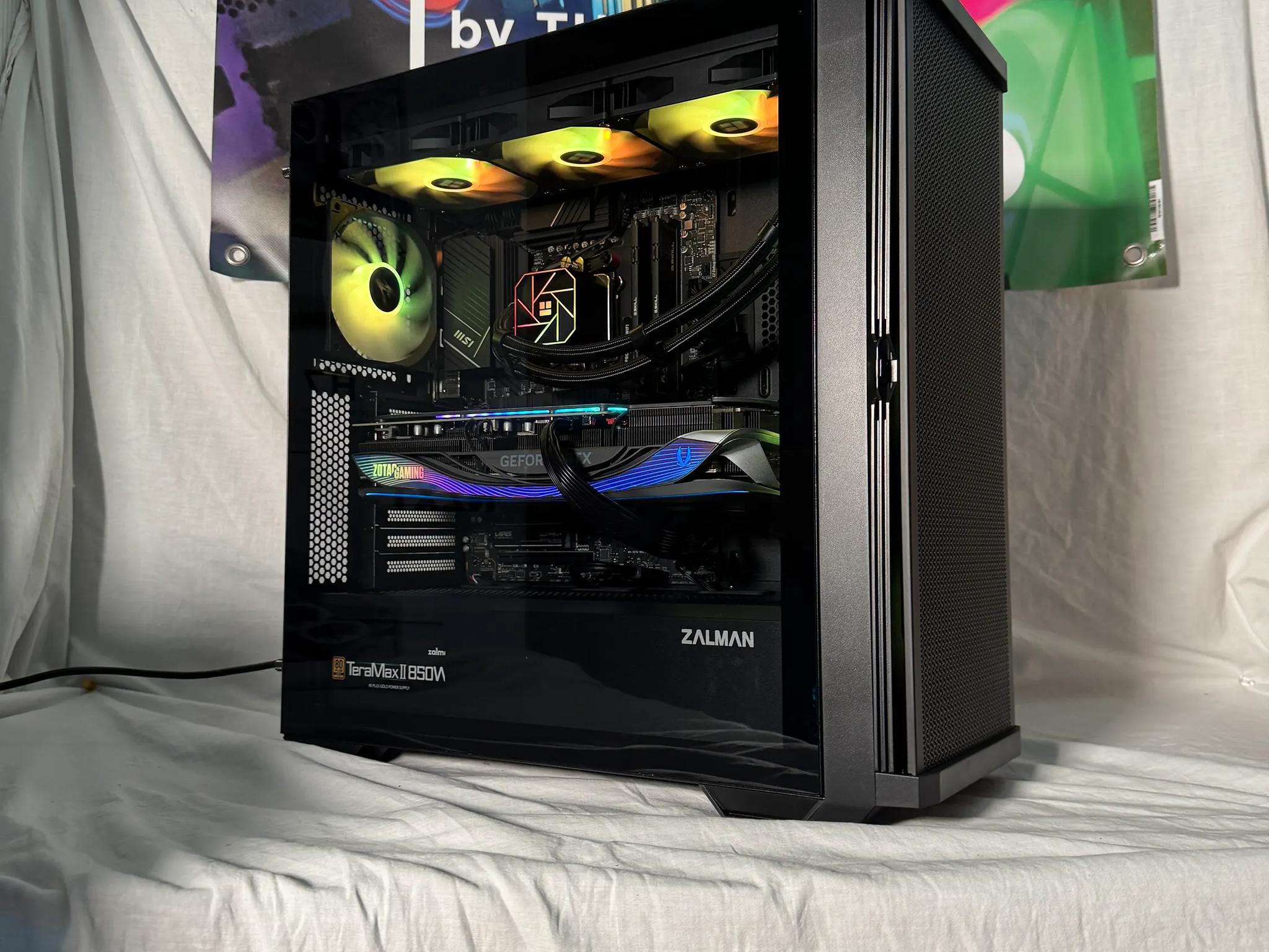 RTX 4070ti 7700x Gaming PC