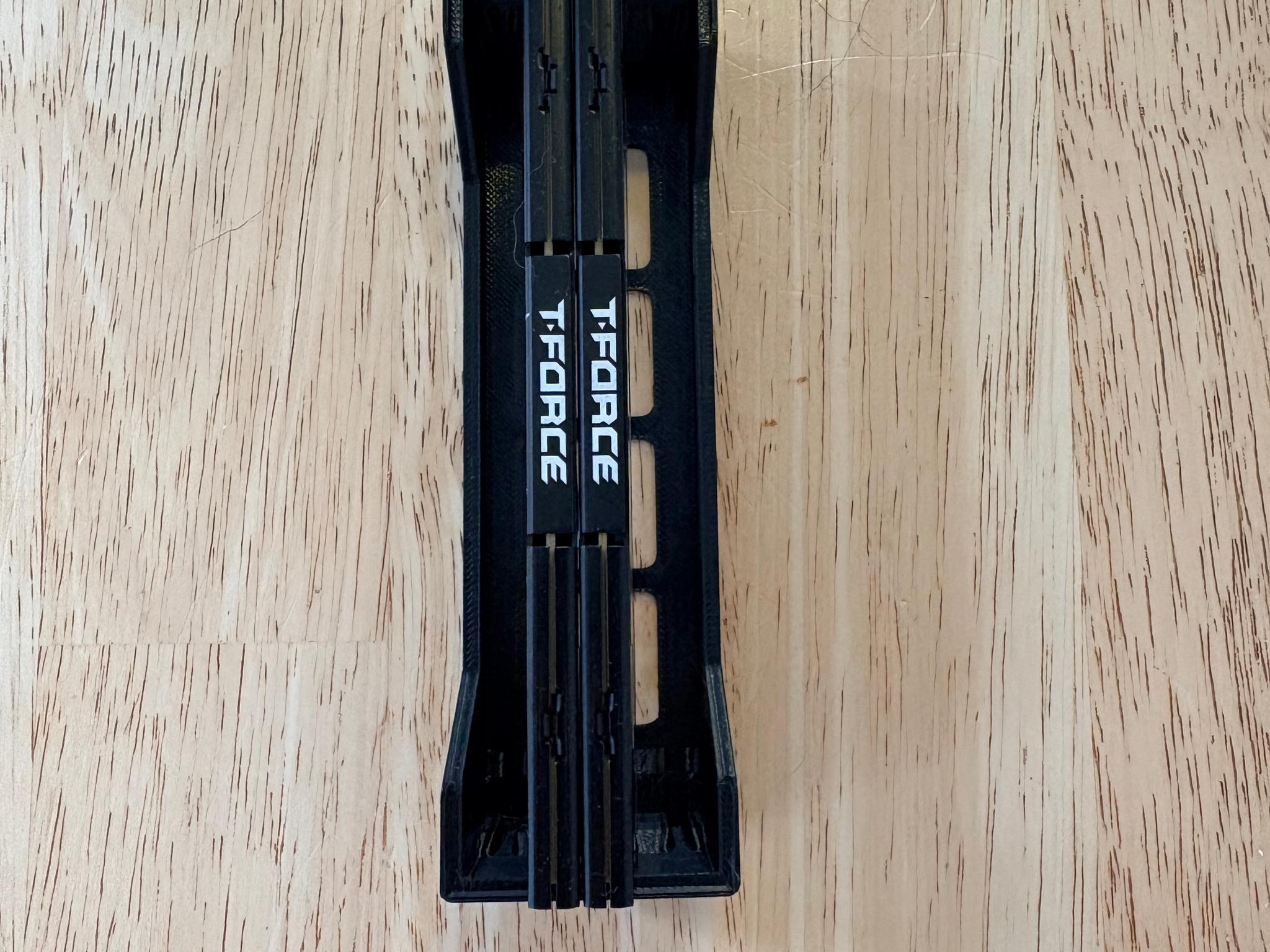 TEAMGROUP T-Force Vulcan 16GB DDR5-5200 (2x8GB) - Image 2