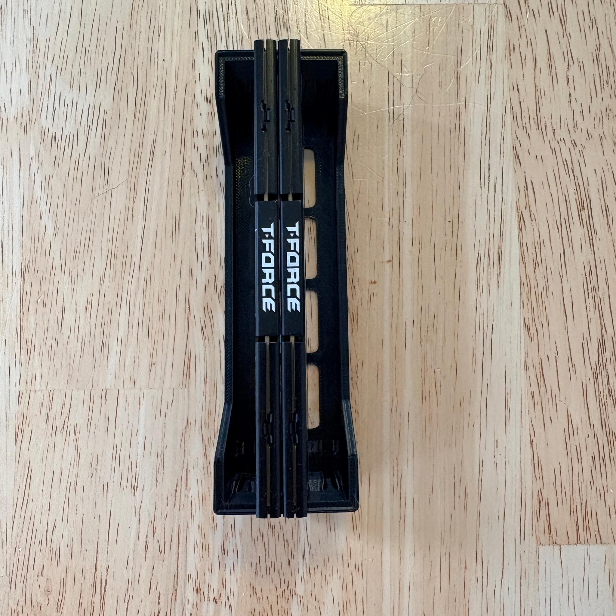 TeamGroup T-Force Vulcan 16GB (2x8GB) RAM DDR5 5200MHz FLBD58G6000HC38ABK