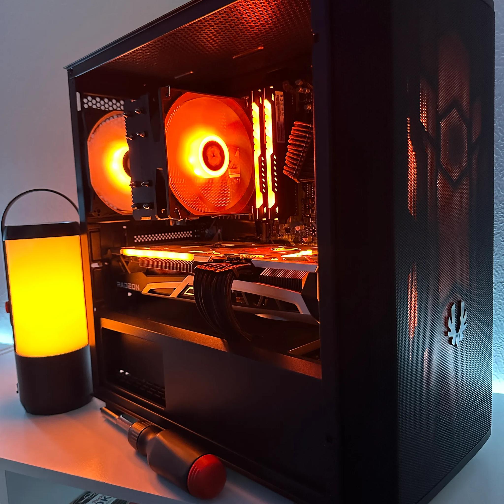RX 6700XT / Ryzen 5600x Custom Gaming PC
