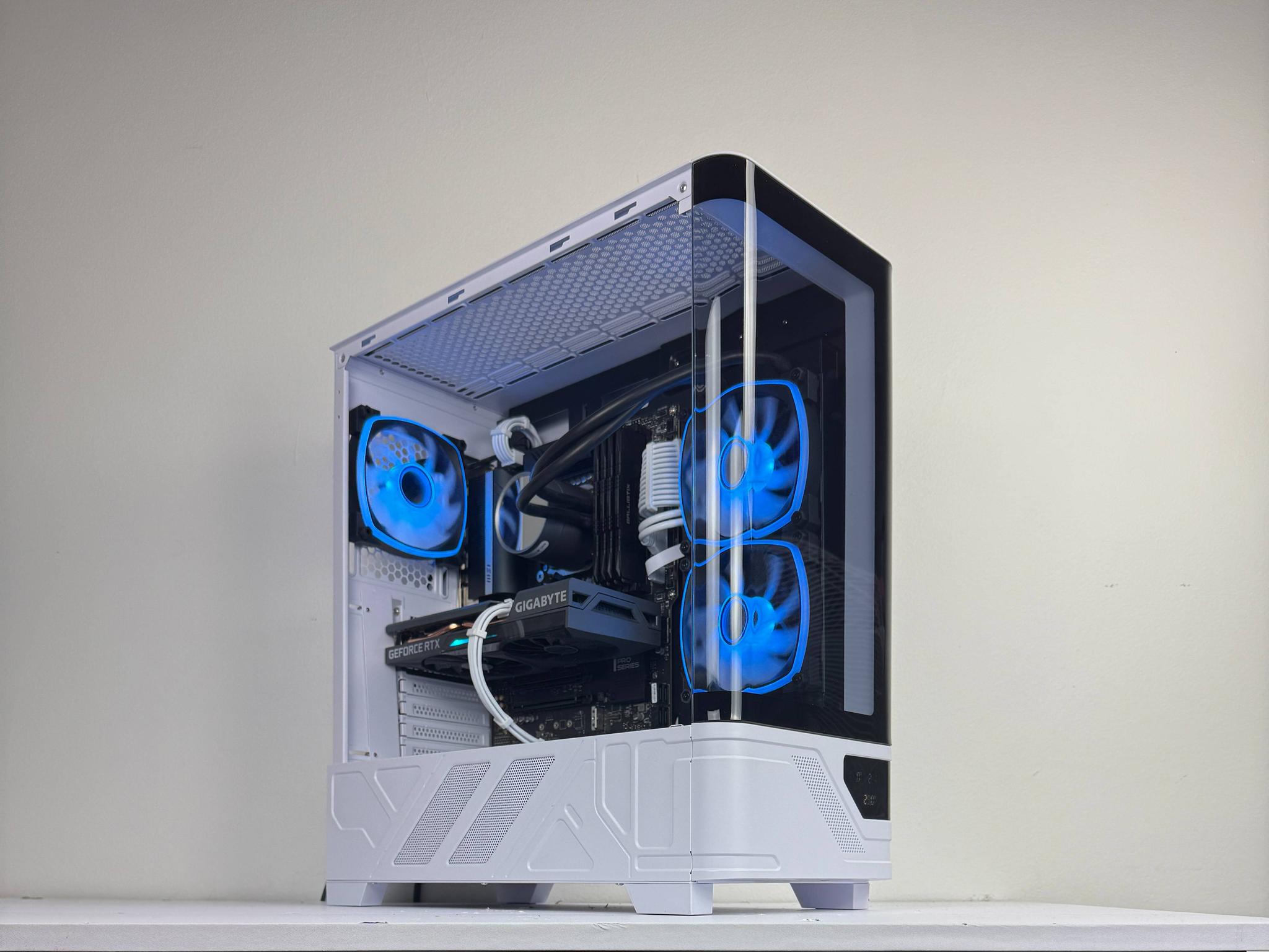 🧬Helix🧬 | 1080p Gaming PC | Intel i5 11400F | Gigabyte RTX 3060 | 32GB DDR4 3200MHz