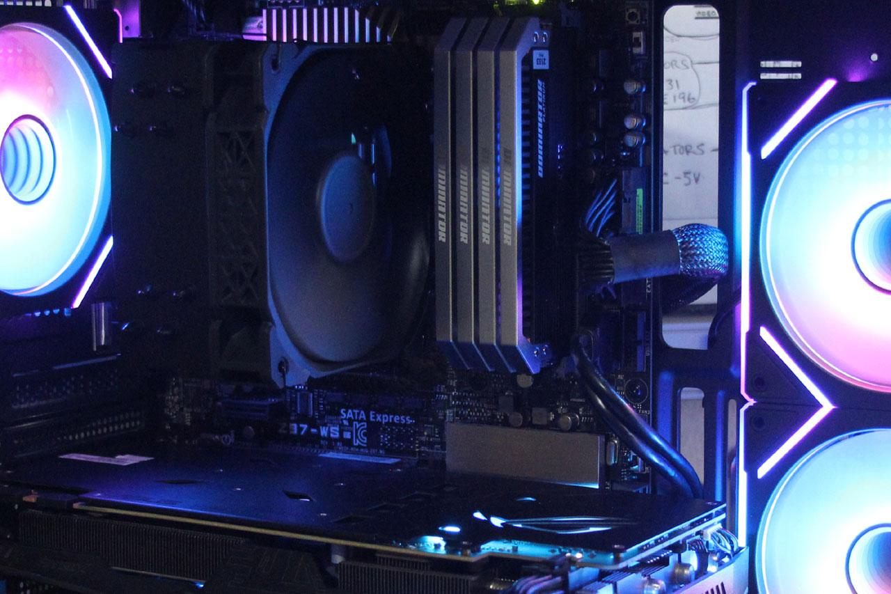 Performance Gaming PC | Intel i7-4770K | ASUS ROG 1070 | Corsair 32 GB Dominator Platinum | 850w PSU