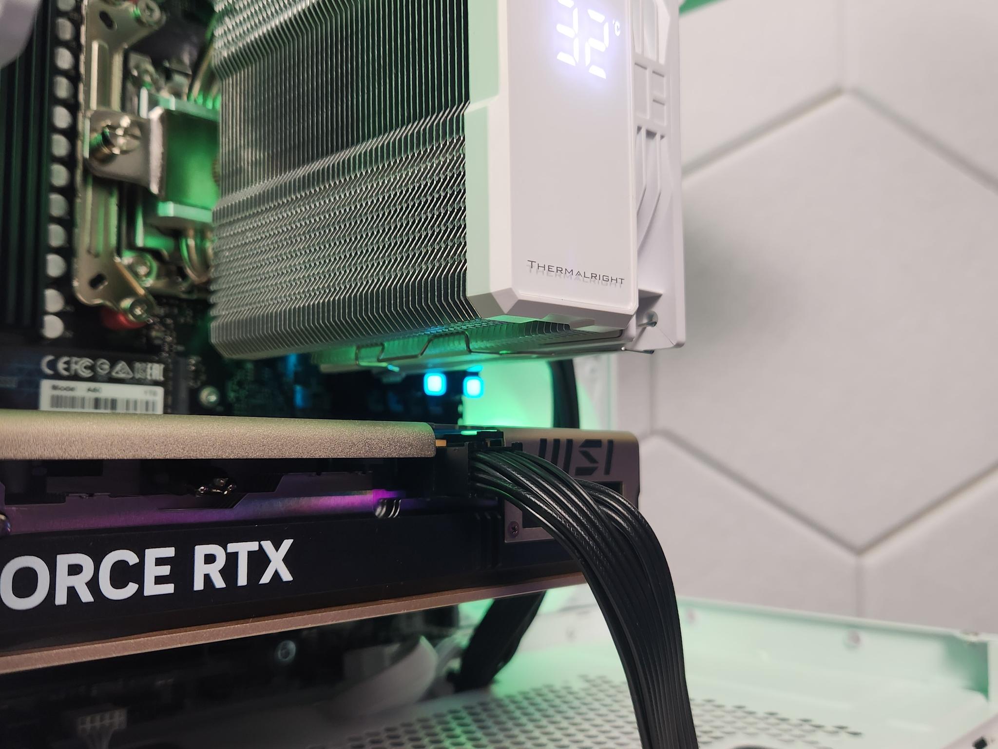 RTX 5060 | Ryzen 5 7500X3D | 16GB DDR5 | 1TB SSD | WIFI+BT | Windows 11 "Snowflake"
