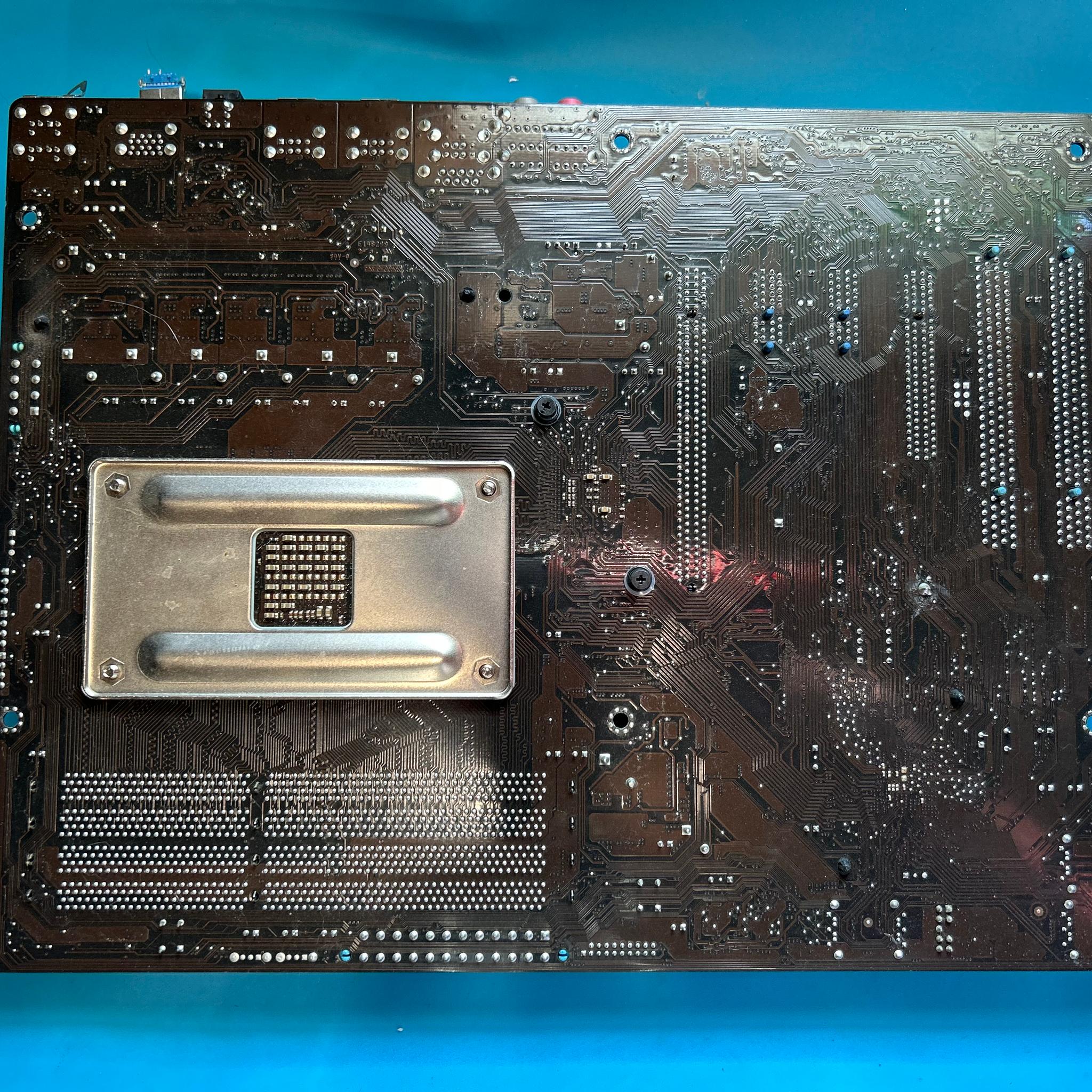 AMD Asus DDR3 motherboard and cpu