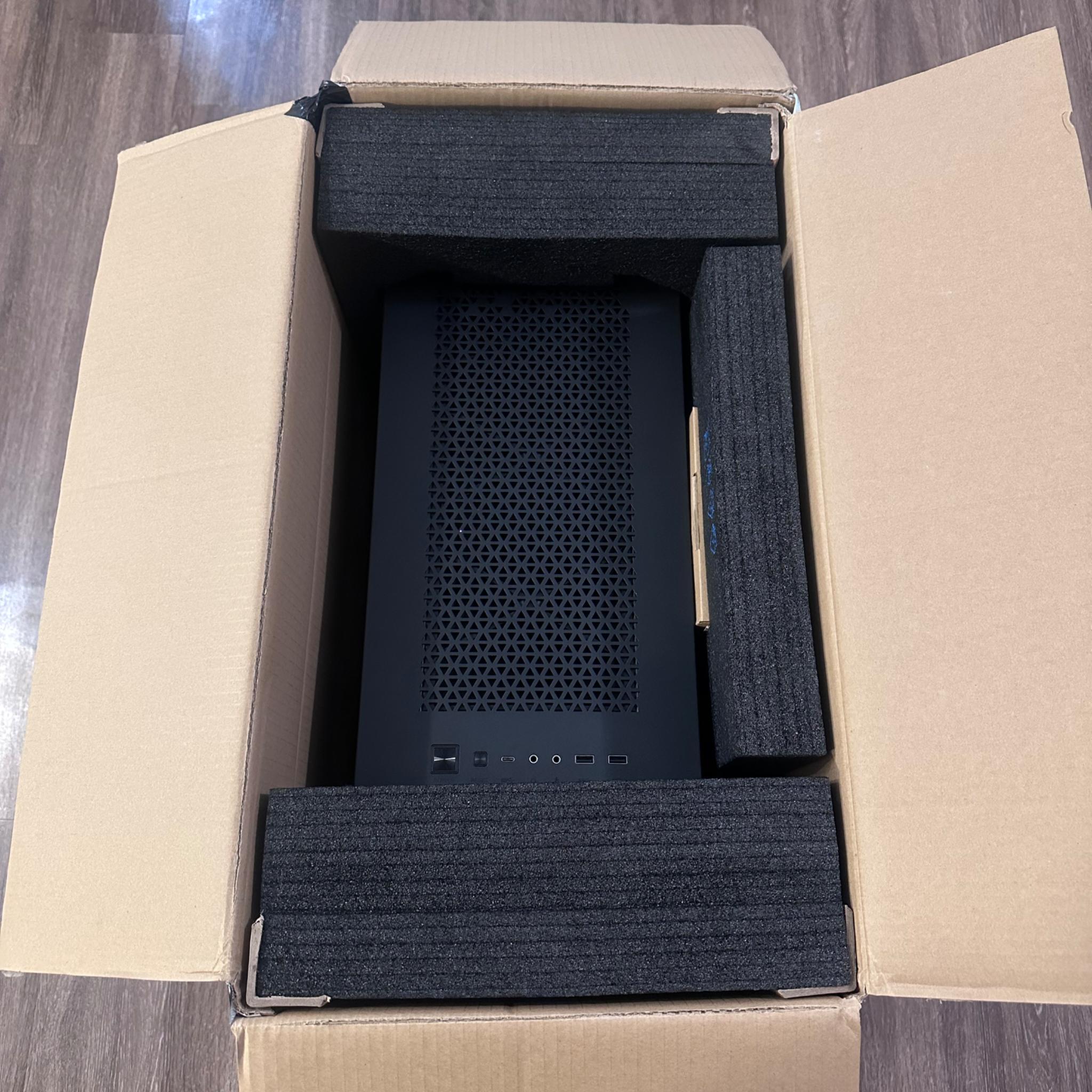 On Sale!🔥 MSI MEG PROSPECT 700R Gaming Case