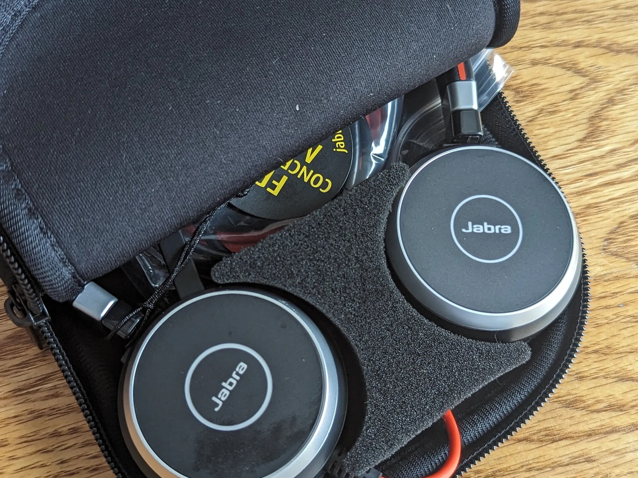 Jabra Evolve 40 , USB-A  Professional Wired Headset, Stereo. 