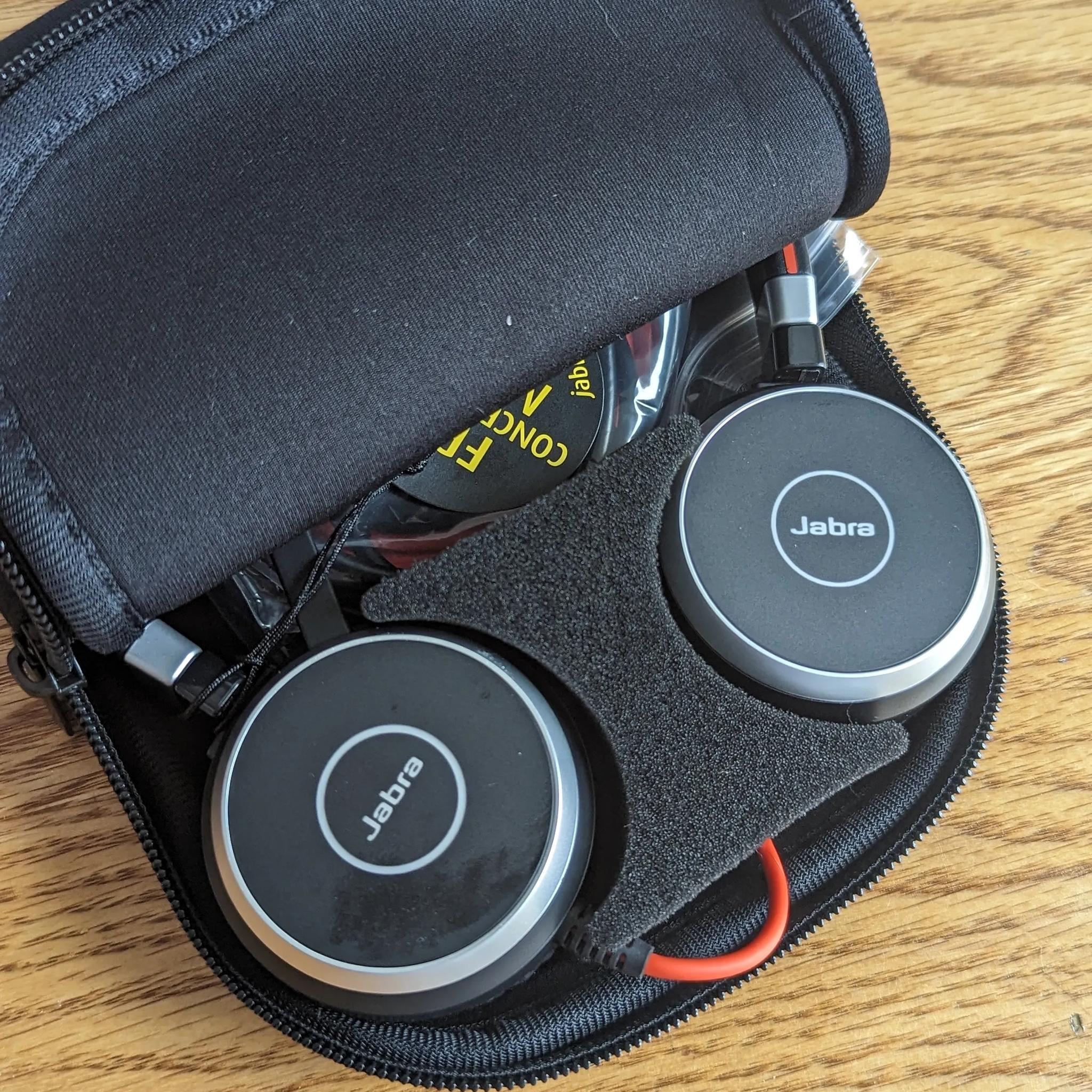 Jabra Evolve 40 , USB-A  Professional Wired Headset, Stereo. 