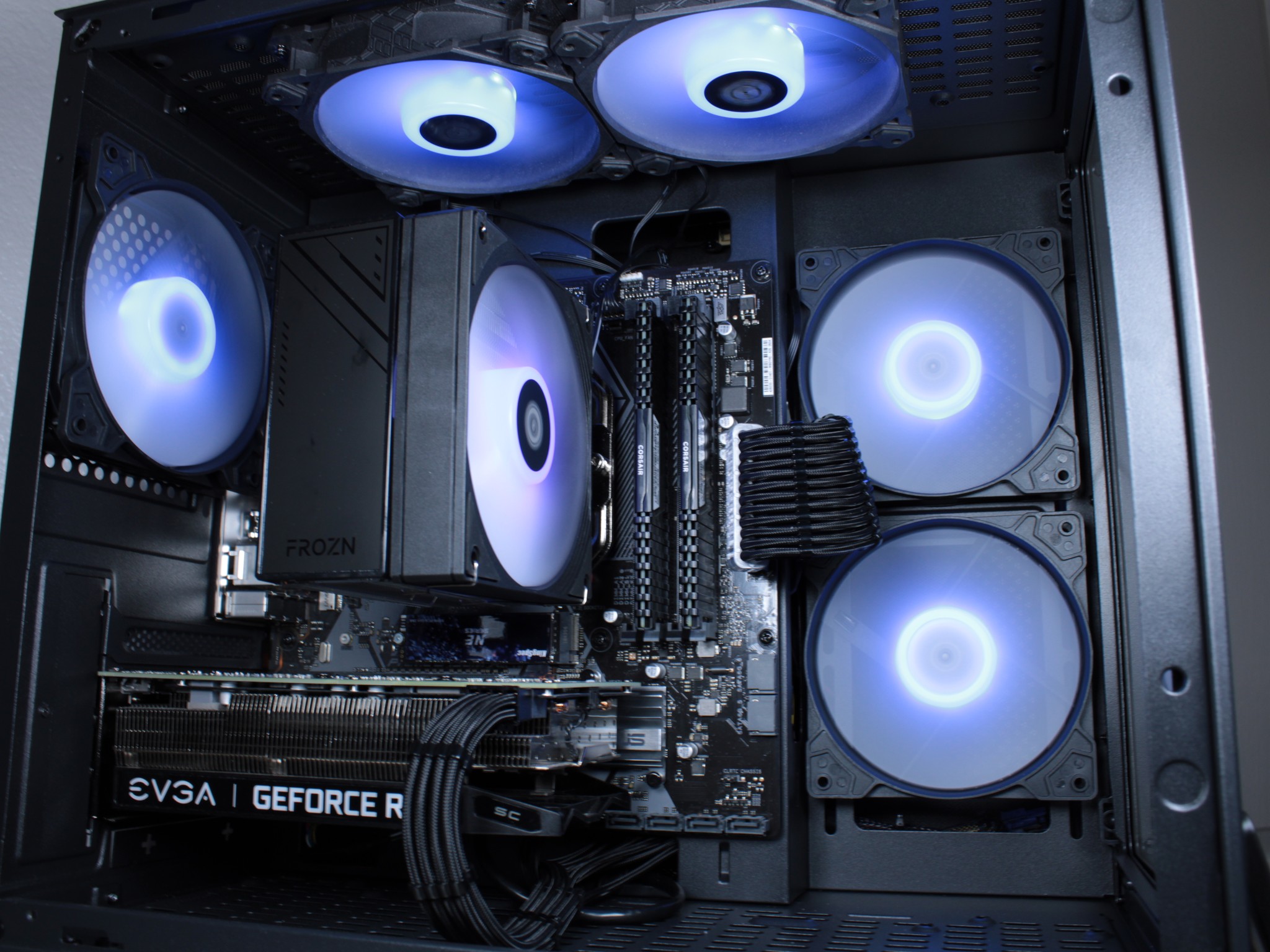 EVGA RTX 2060 | Ryzen 5 2600x | 16GB 3000 MHz Ram | 1 TB NVMe M.2 SSD | Win 11 Activated | WiFi