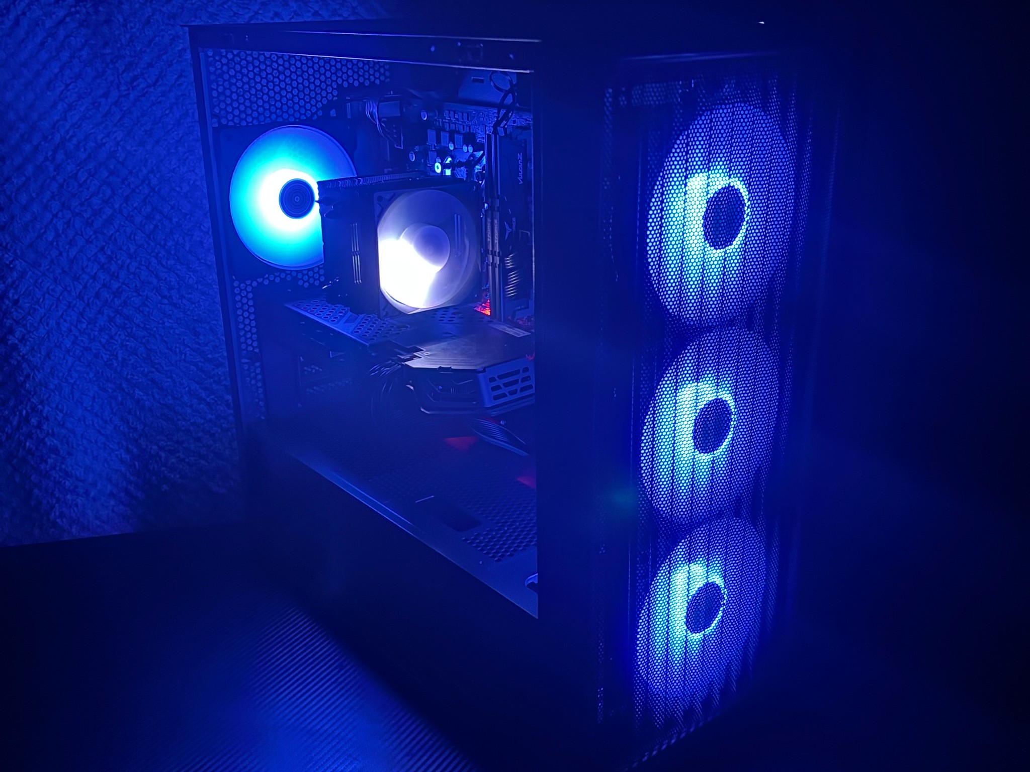 Ryzen 5 1600 | RX 580 Gaming PC