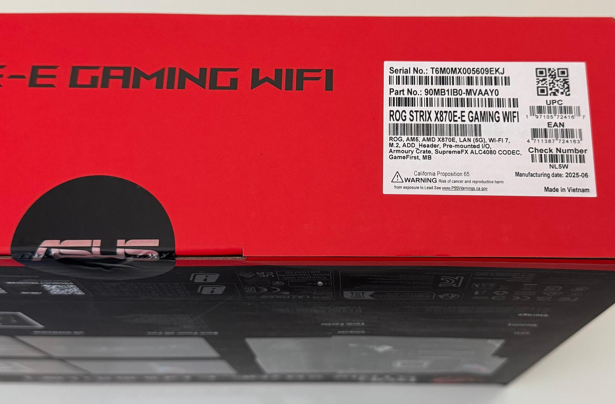 New ASUS ROG STRIX X870E-E GAMING WIFI AMD AM5 X870E ATX Motherboard - WiFi 7, 5x M.2, PCIe 5.0