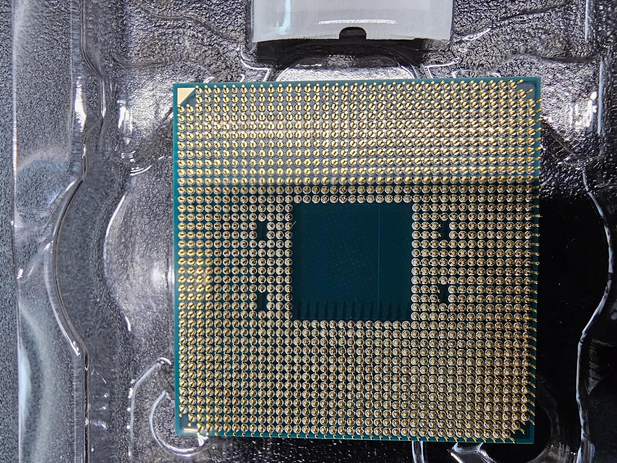 Ryzen 3700X