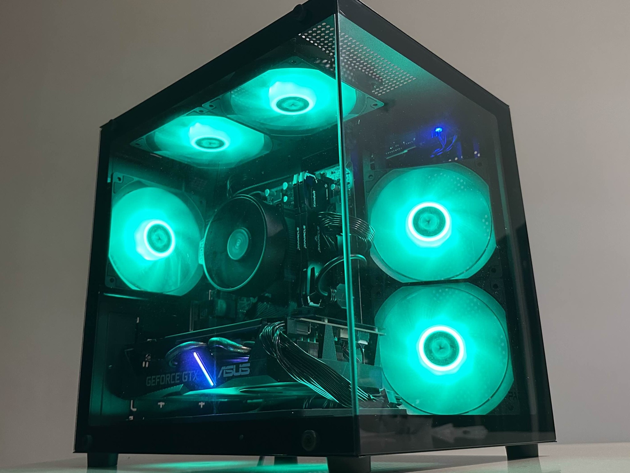 Gaming PC - AMD Ryzen 5 3500 | ASUS NVIDIA GeForce GTX 1660 Super | 32GB RAM | 1TB SSD | Win11