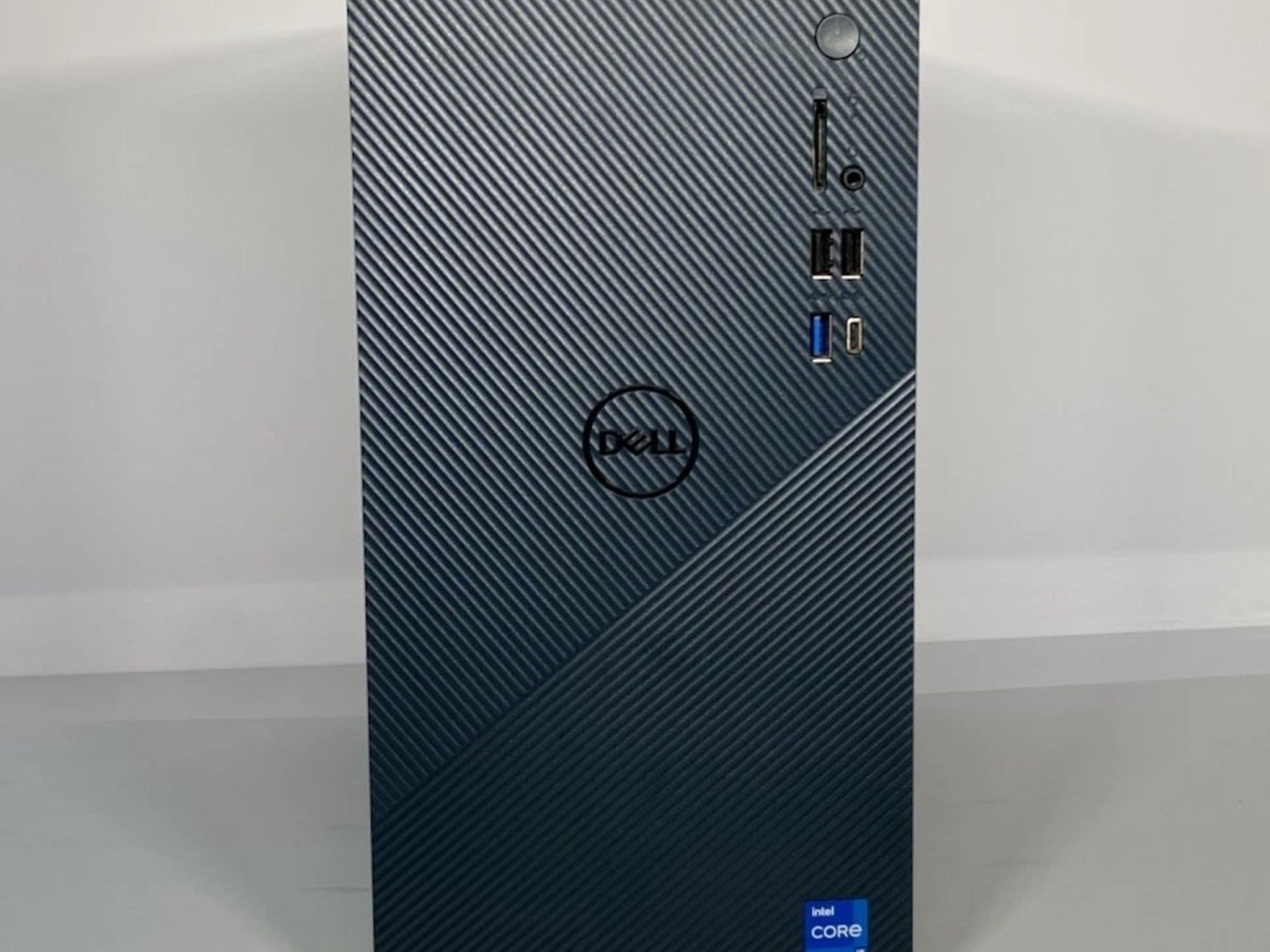 Dell Inspiron 3910 Intel Core i5 16GB RAM 500GB NVMe Windows 11