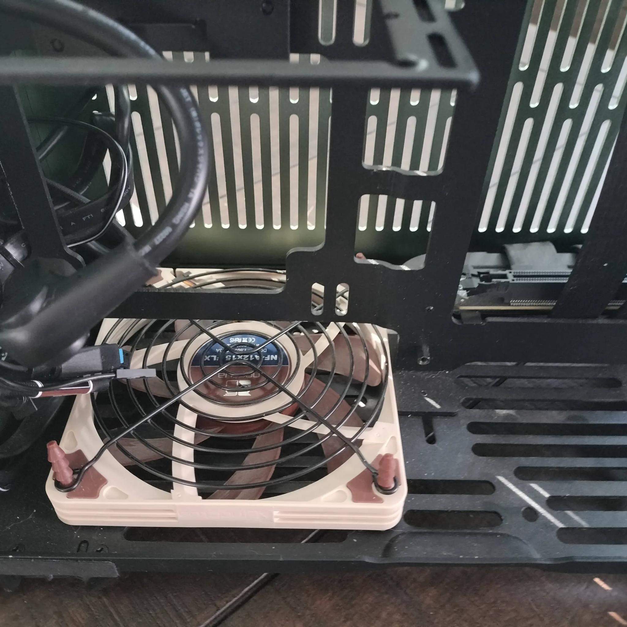 Fractal Design Terra Jade - Mini ITX Gaming case - [Noctua NF-A12x15 FLX included with Fan Guard]