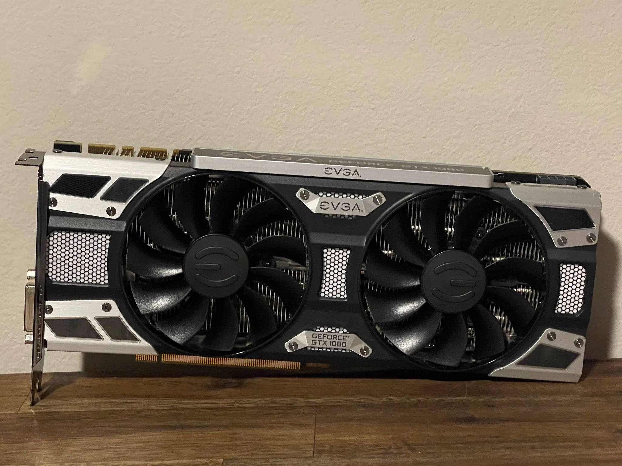 EVGA GeForce GTX 1080 SC GAMING