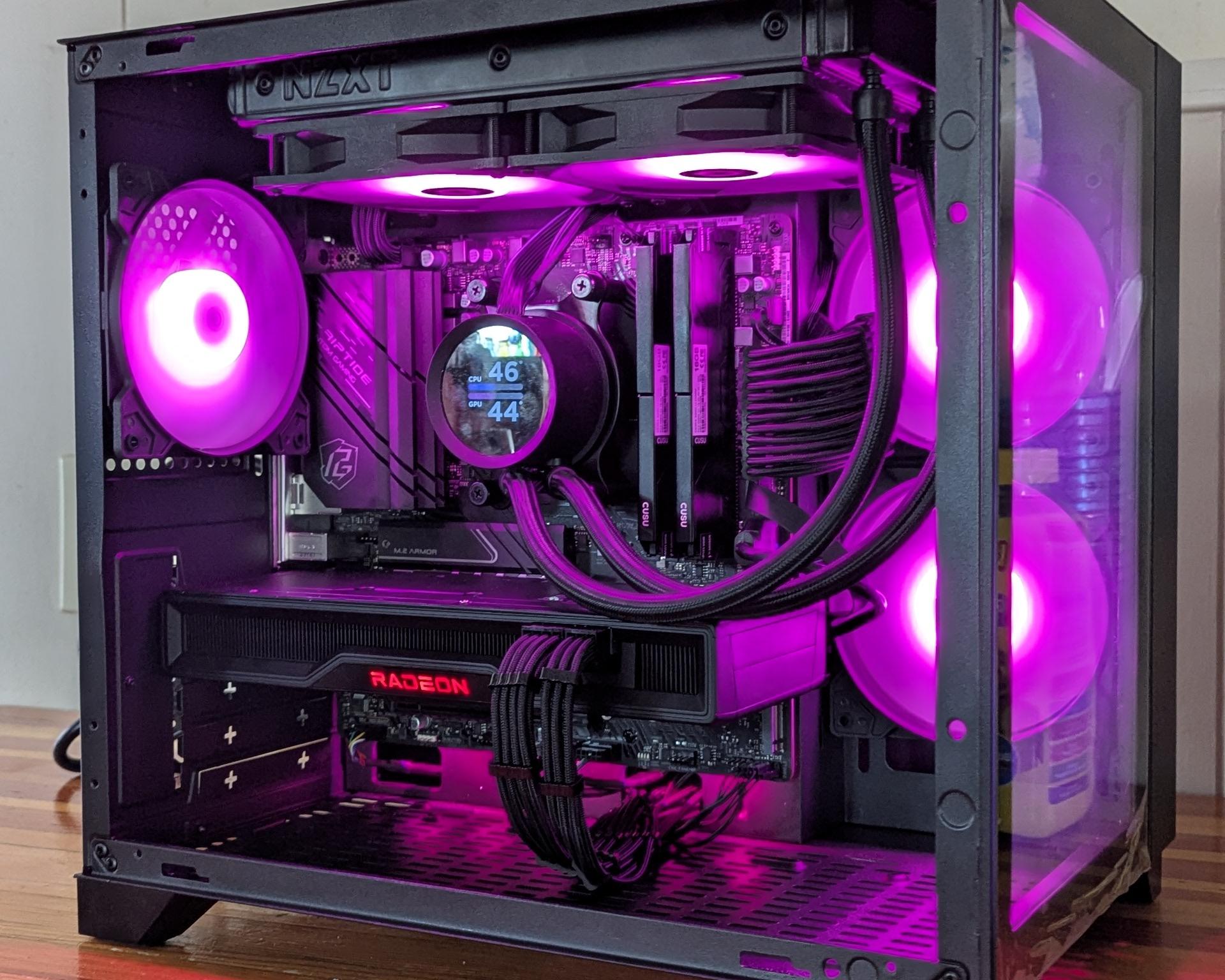 AMD RX 6750 XT || Ryzen 5 5600 ||  Compact 1440p Gaming PC