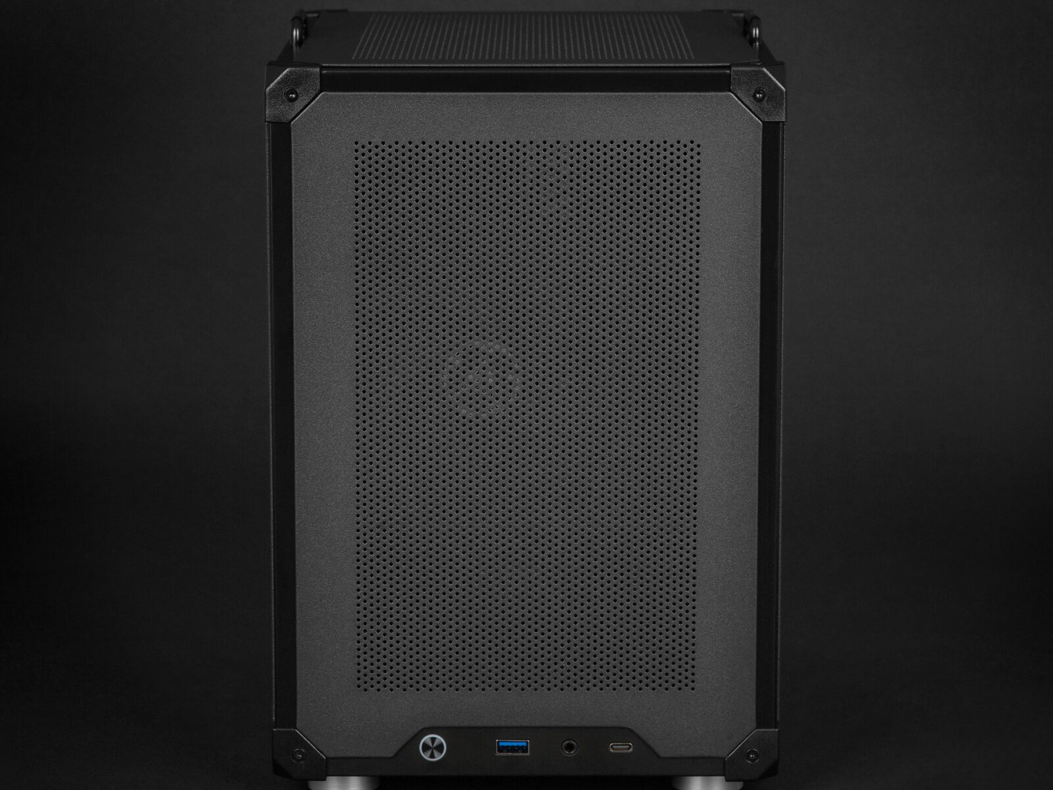 Raster Zero SFF Gaming PC RTX 5060 Ti 16GB Ryzen 7 7700X 32GB DDR5 1TB
